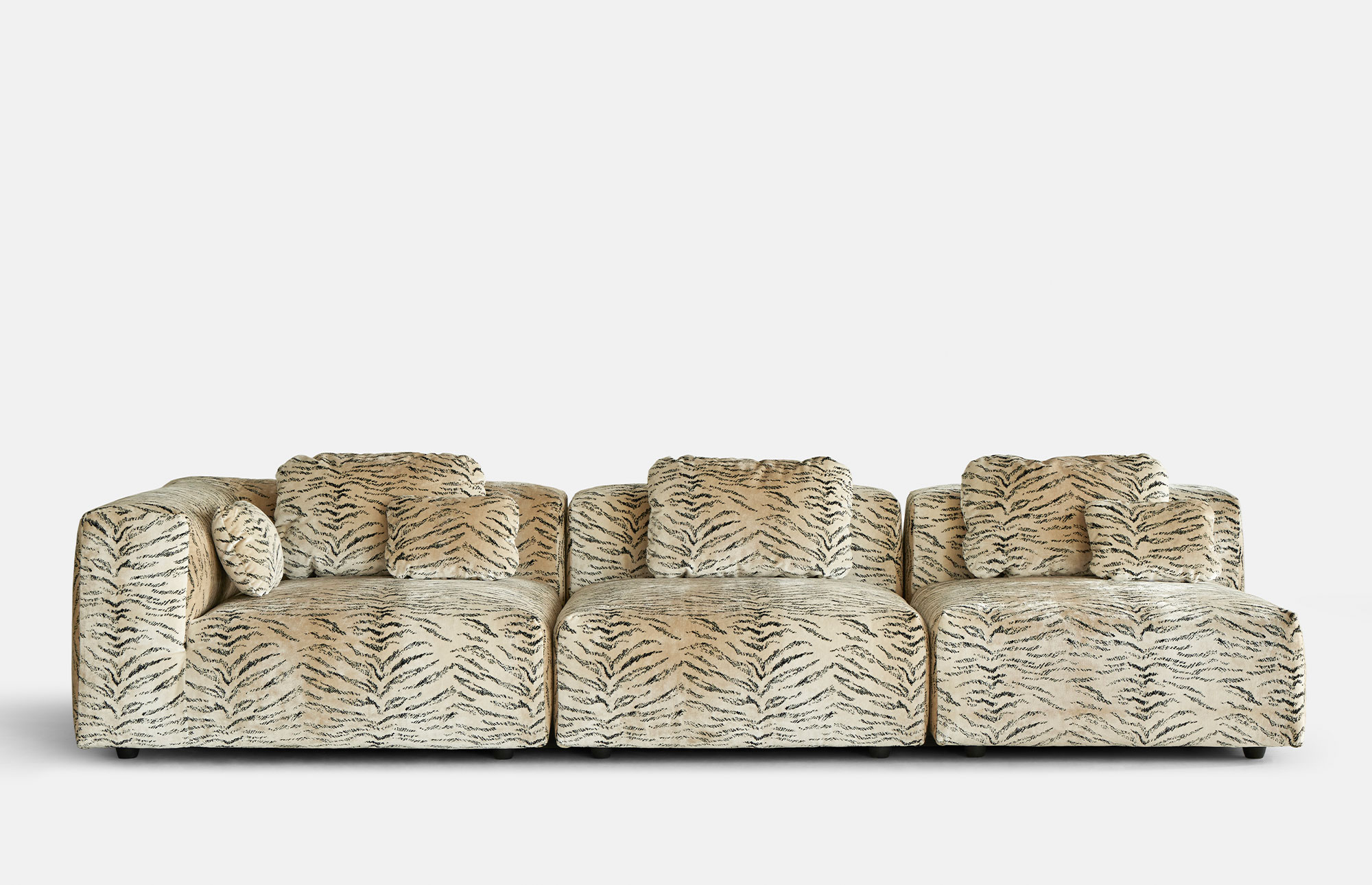 59886 183333d6d1 70 Module Sofa 4 Portrait
