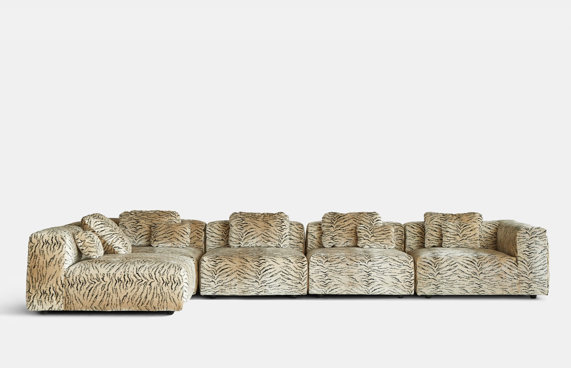 59886 A9cd84000a Cornersofa 70 Tiger Portrait