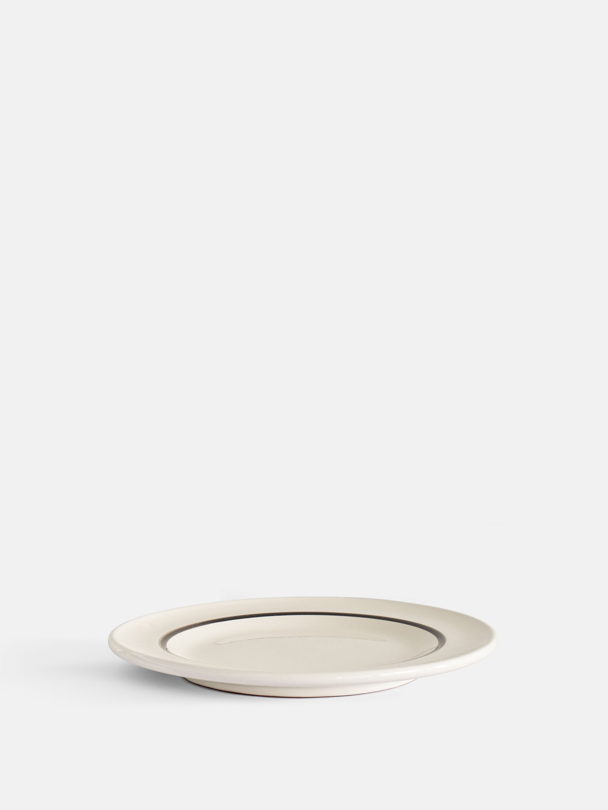 59895 7932371989 Artilleriet Ateliers The Line Side Plate 1 Portrait