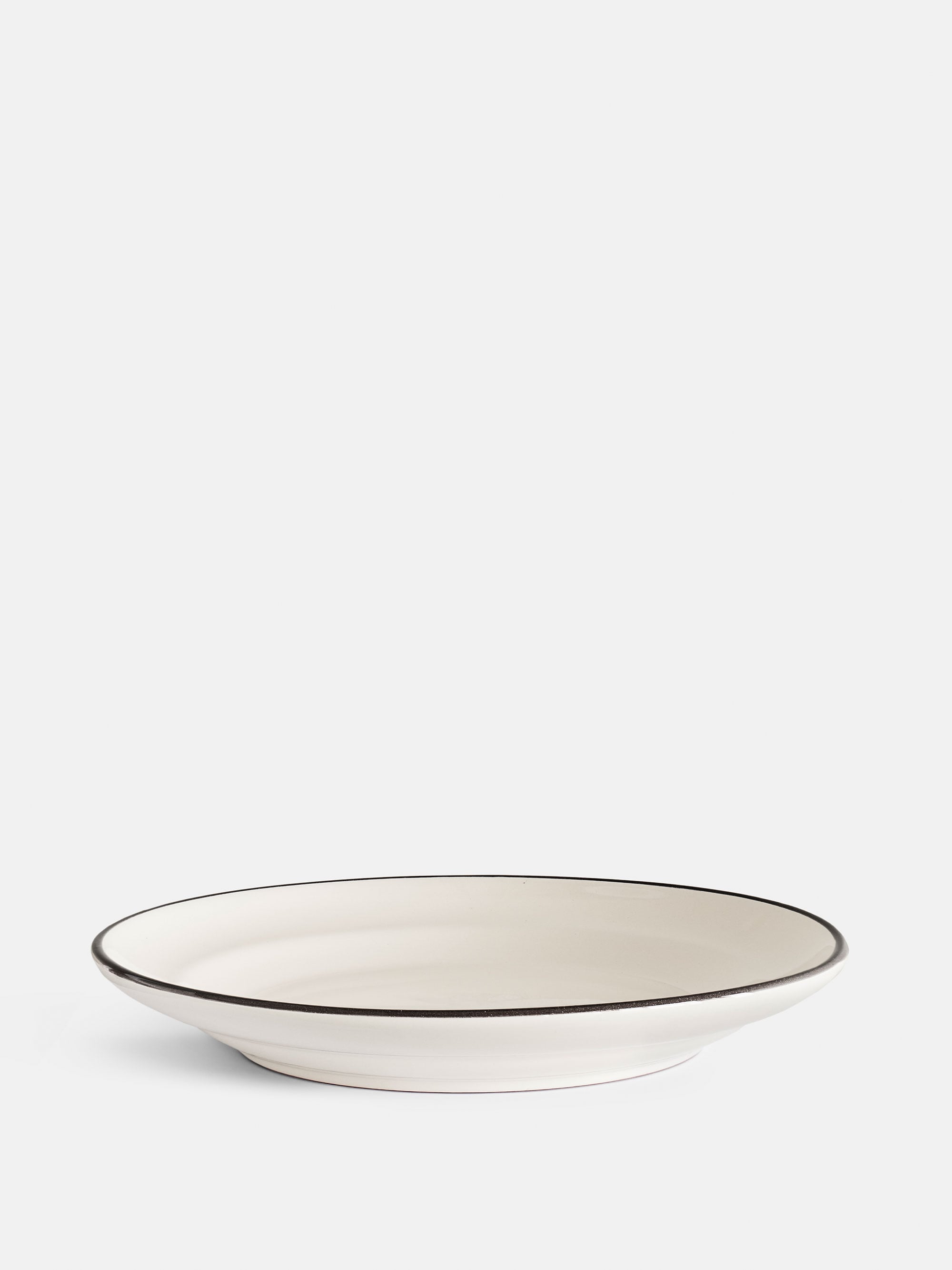 59896 A69a34cf24 Artilleriet Ateliers The Line Dinner Plate 1 Portrait