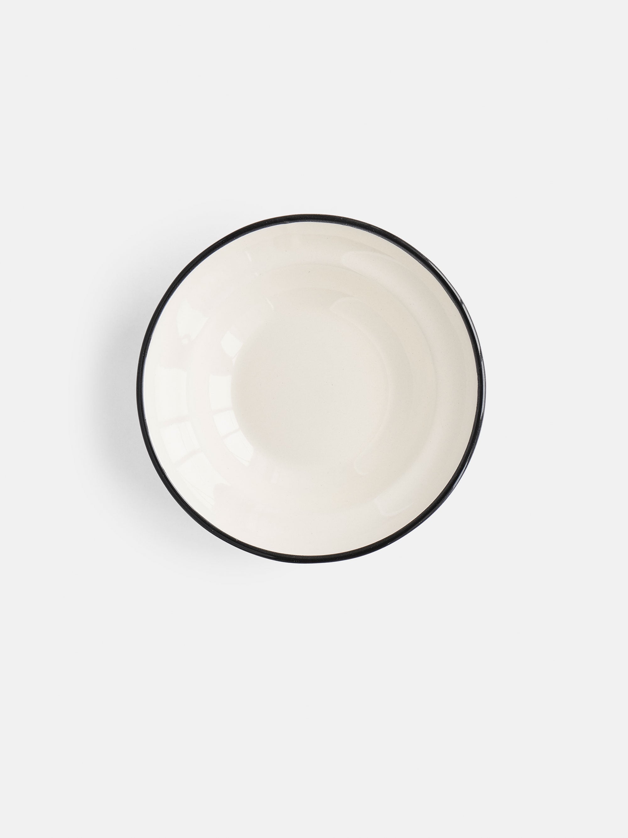 59899 106266212d Artilleriet Ateliers The Line Breakfast Bowl Black Border Portrait