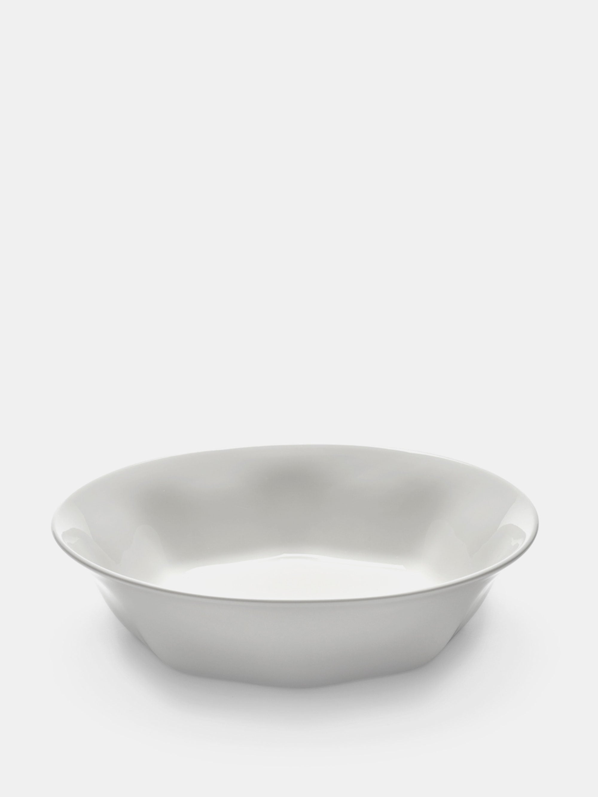 60177 C901f2e9bb Serving Bowl White Silhouette Shift Portrait