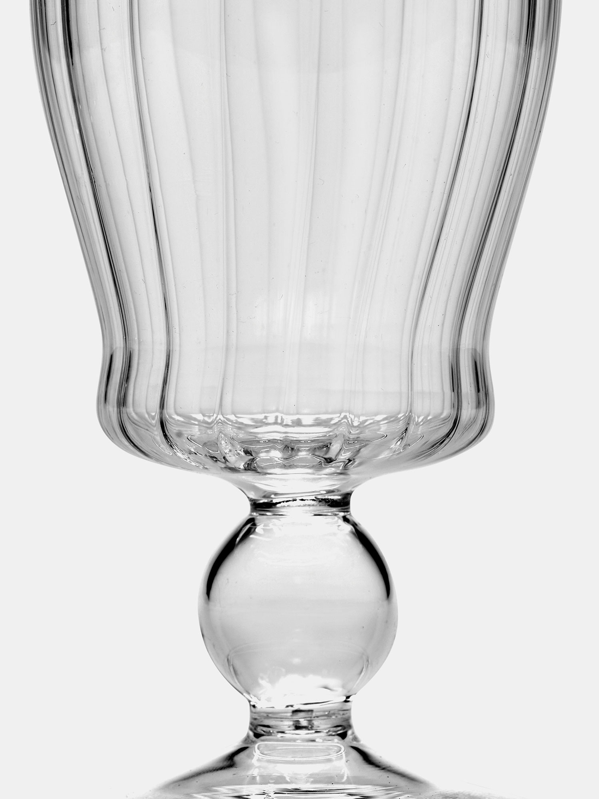 60184 D16f34e6eb Serax Bubble Low Wine Glass 2 Portrait