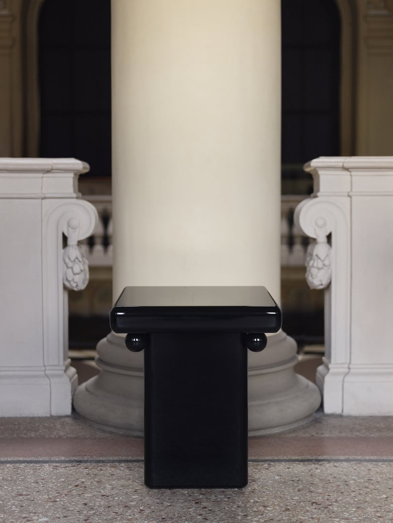 Topside Stool Chairs & Stools – Chairs and stools for every room | Artilleriet