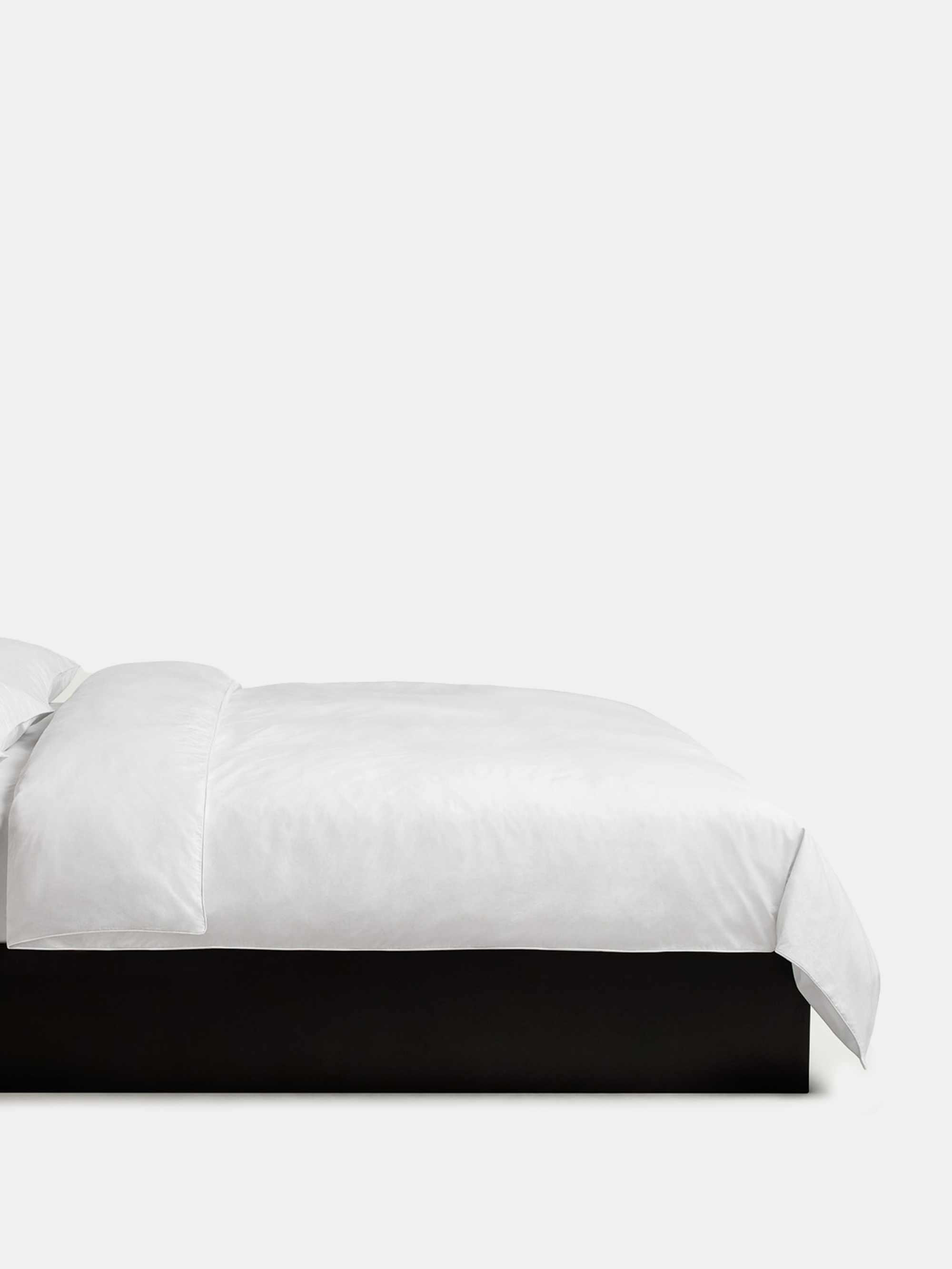 60905 E4a25a46c9 60904 0d9a8f0f16 Percale Duvet Cover 240x220 Crisp White White 4 Shift Portrait