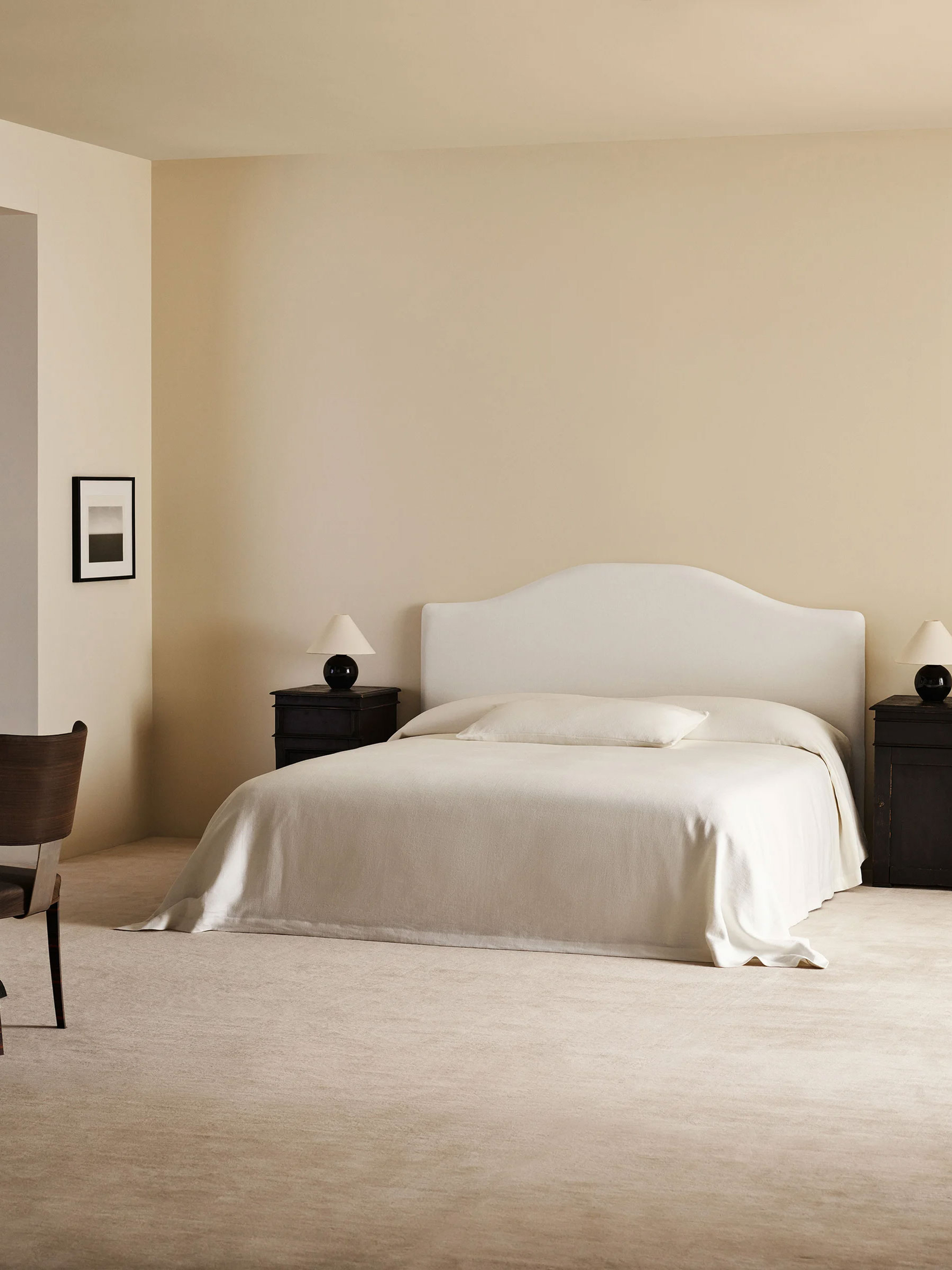 60951 7b8ab26247 799 2c8993052c Studio Linen Throw White 6 2400 Portrait