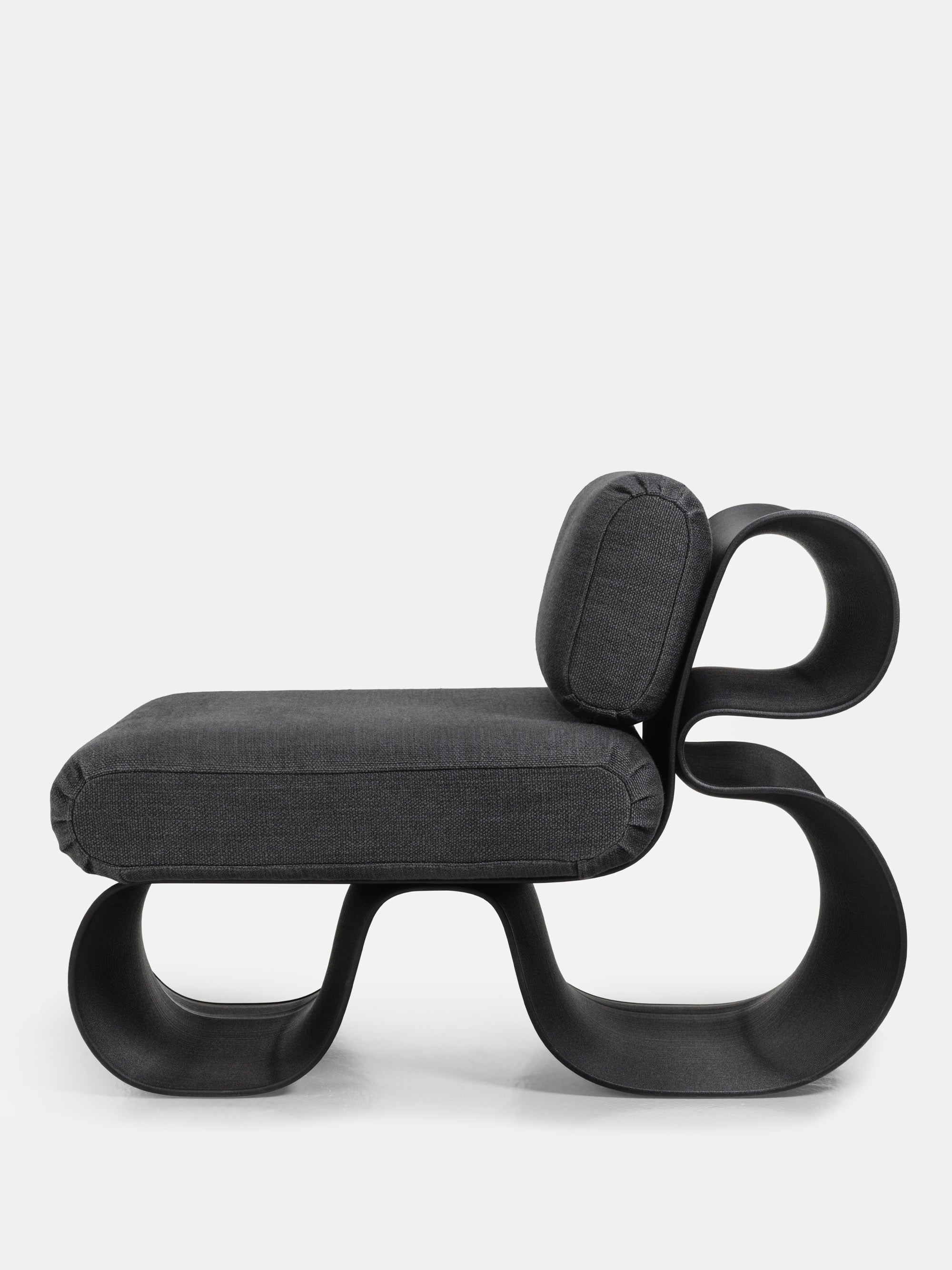61185 6152e7aa06 Eel Lounge Chair Black 4137244 Portrait