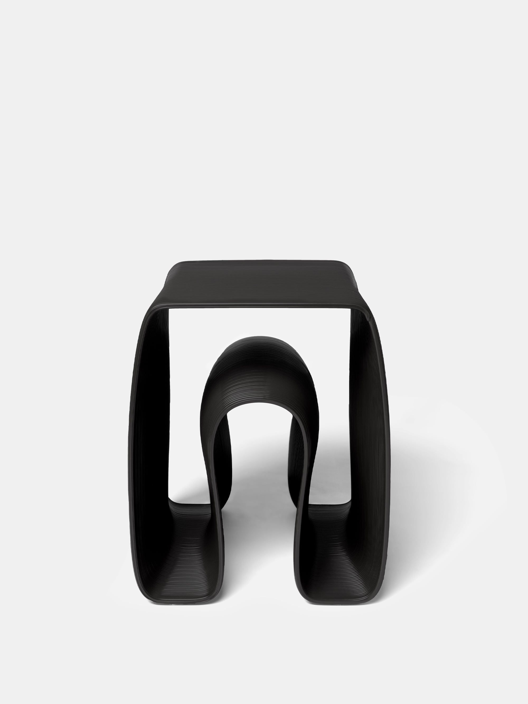 61187 A71e0f108c Eel Side Table 1 Portrait