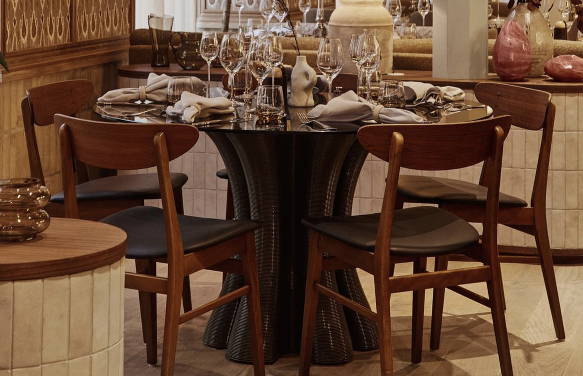 61197 83bf54369d Anemone Dining Table 110 Cm Black 2137219 Portrait