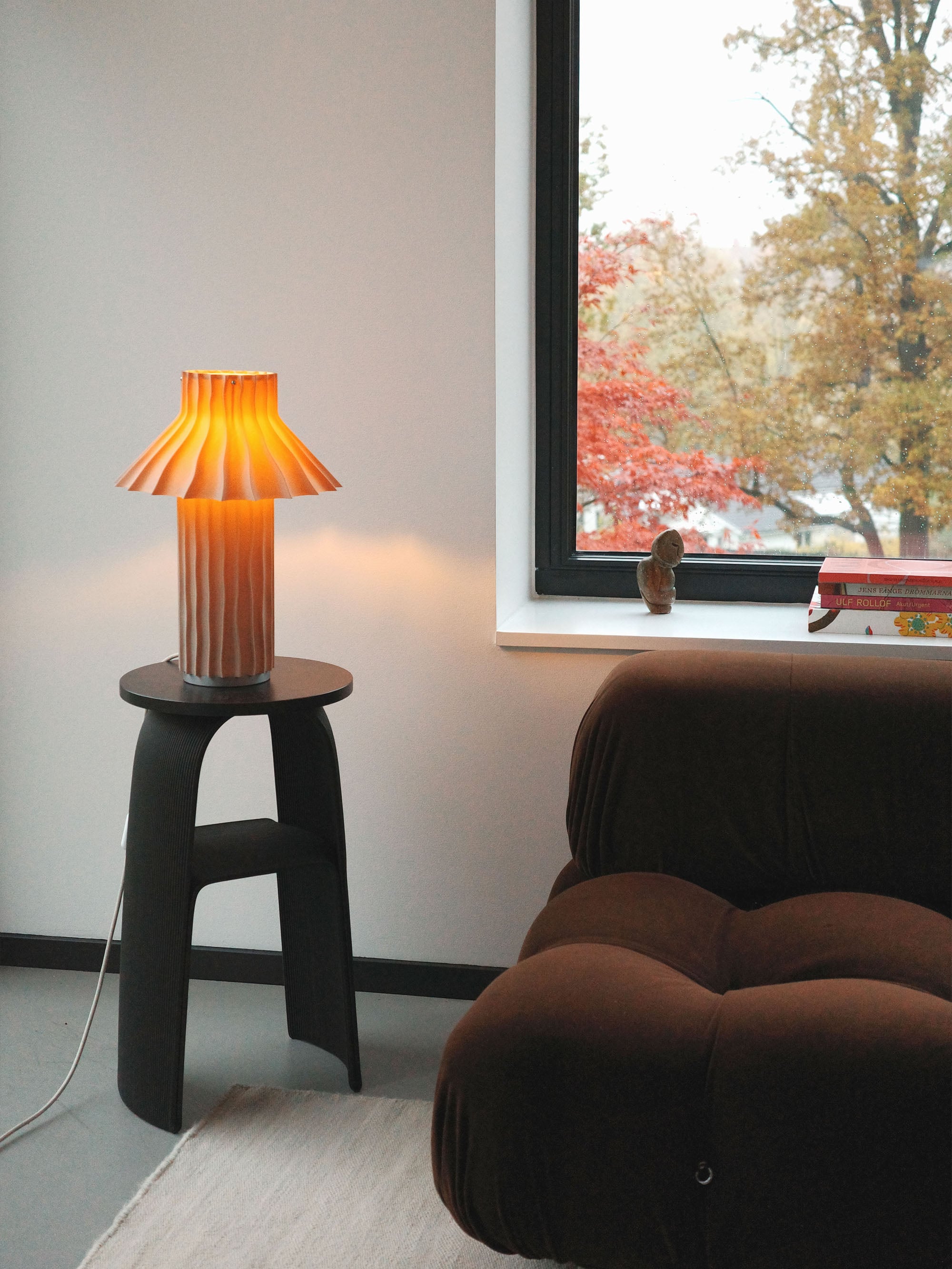 61211 73f63e5a03 Kakta Table Lamp Large Linen Hyfer Objects 5 Portrait