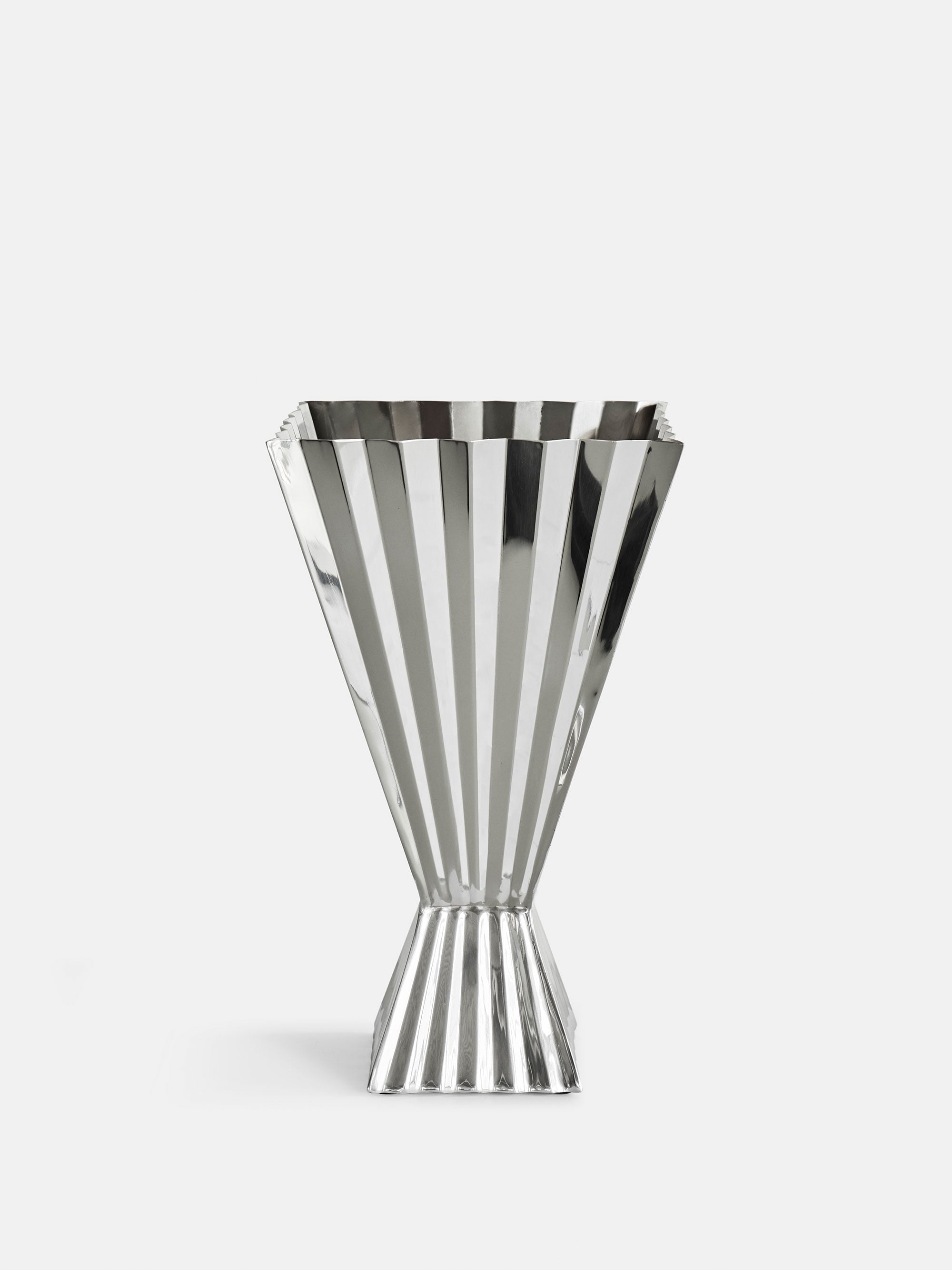 61331 32cc46ec28 Holy Vase 2 Portrait