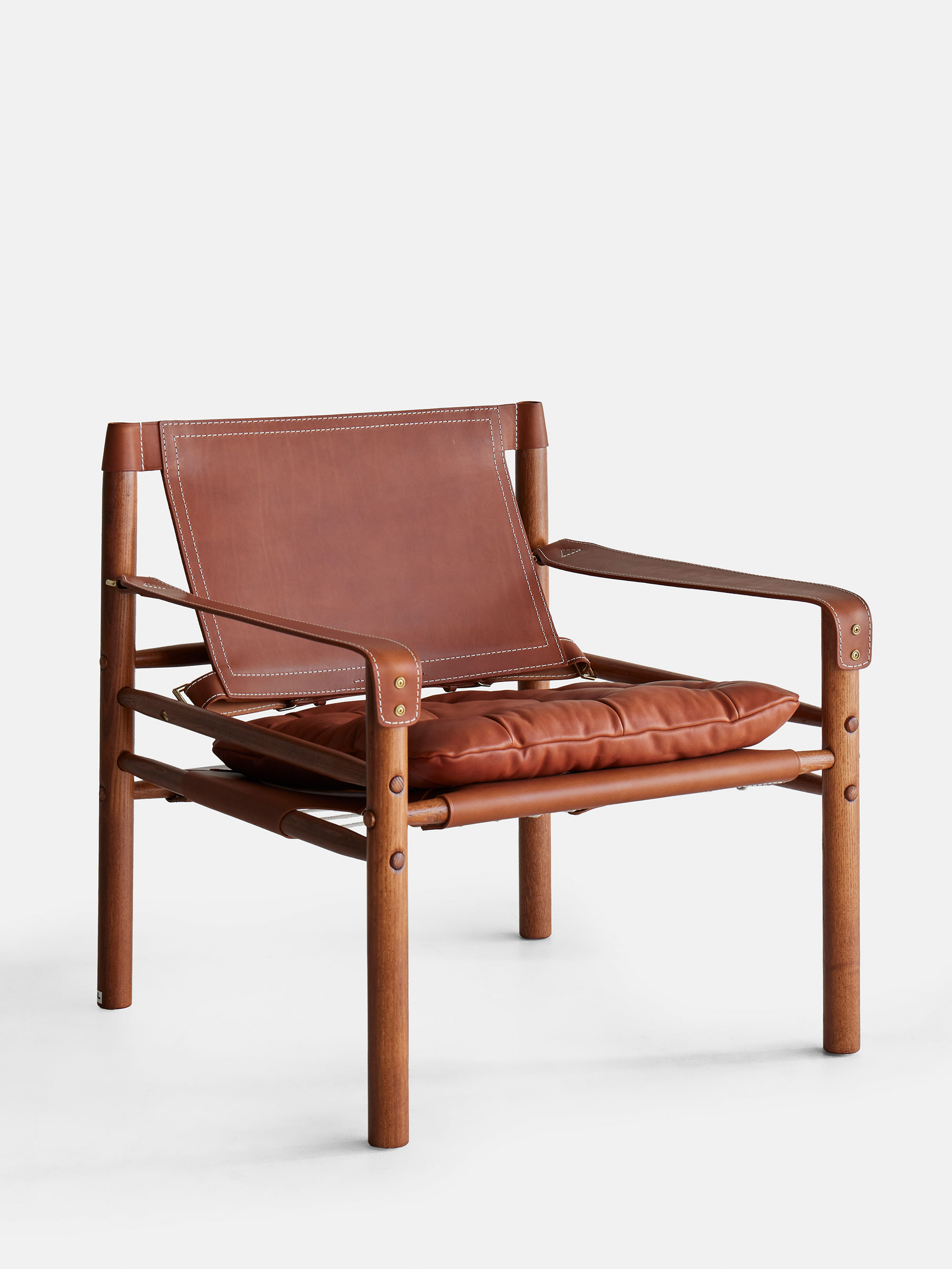 61399 Ef99783189 Sirocco Armchair Teak Tarnsjo Wild Nature 5 Portrait