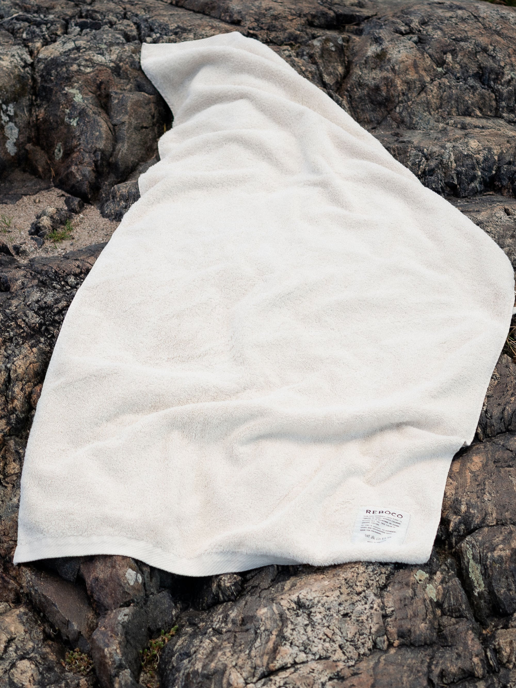 61427 7580e62480 1280x1492 Undone Bath Sheet 2nd New10 Portrait