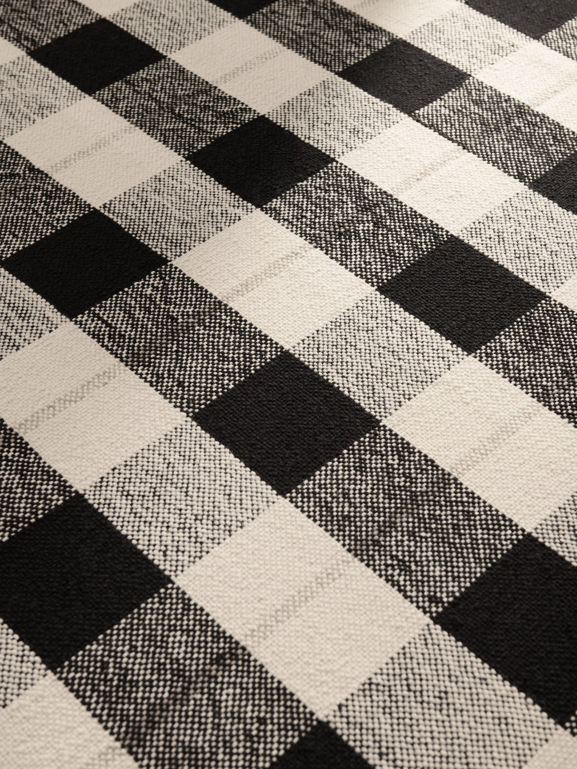 61508 D85b154713 Plaid Black Cream Nordic Knots 5 Portrait
