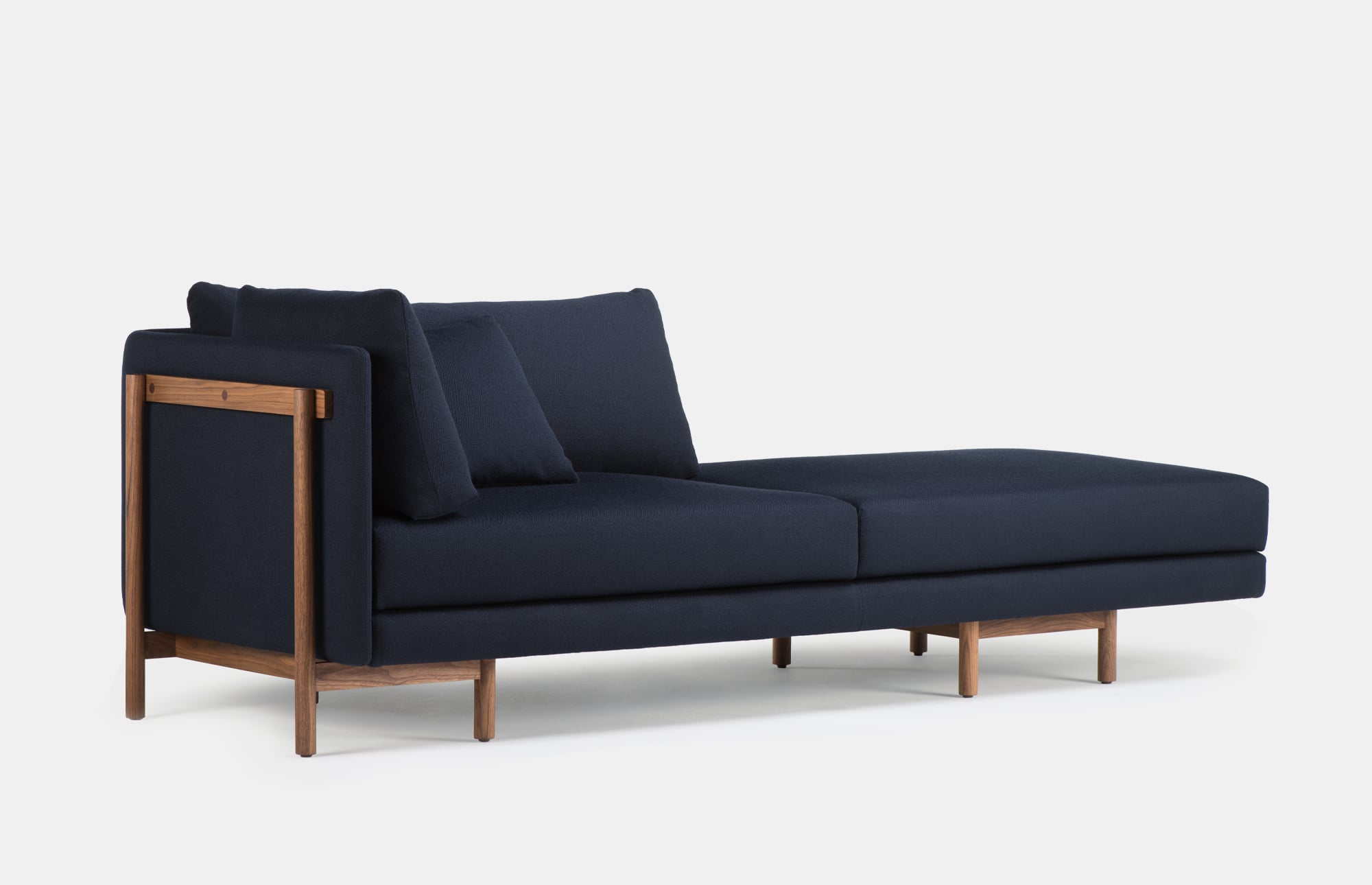 61644 D04abd5075 Frame Sofa De La Espada  4 Portrait
