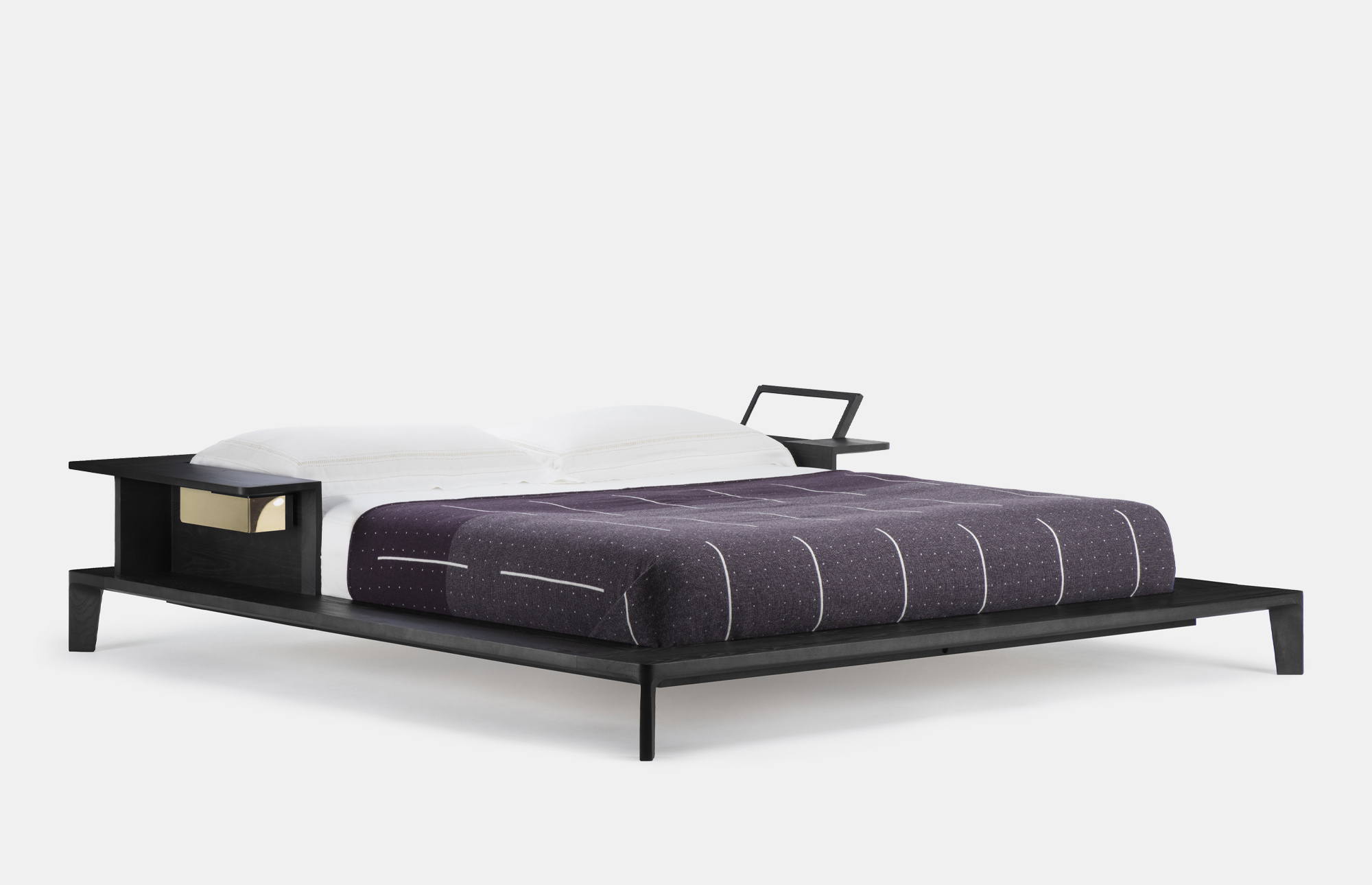 61658 63c8906fcc Platform Bed De La Espada 1 Portrait