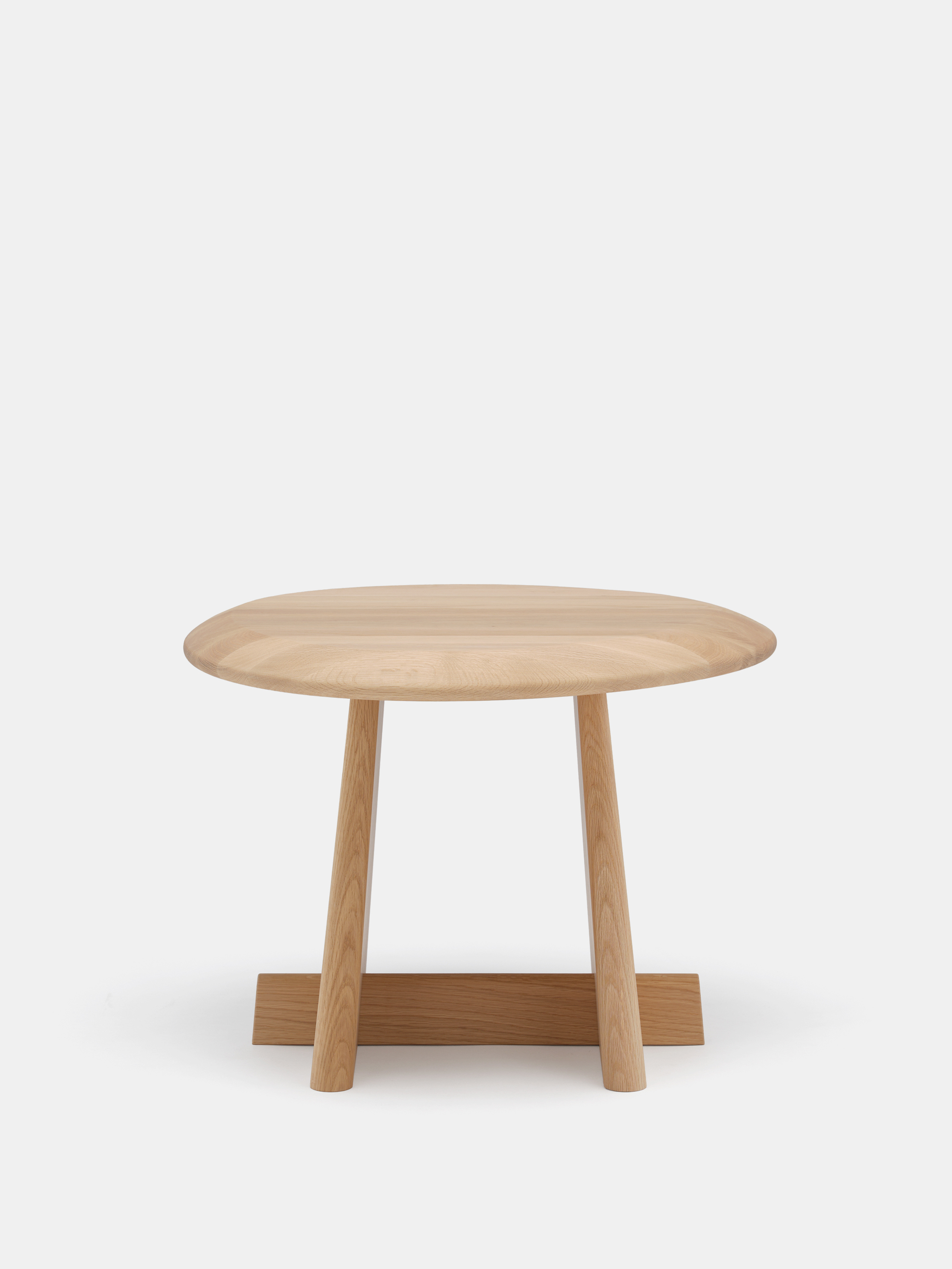 61734 095cca108b Nst04 Side Table Karimoku 1 Portrait