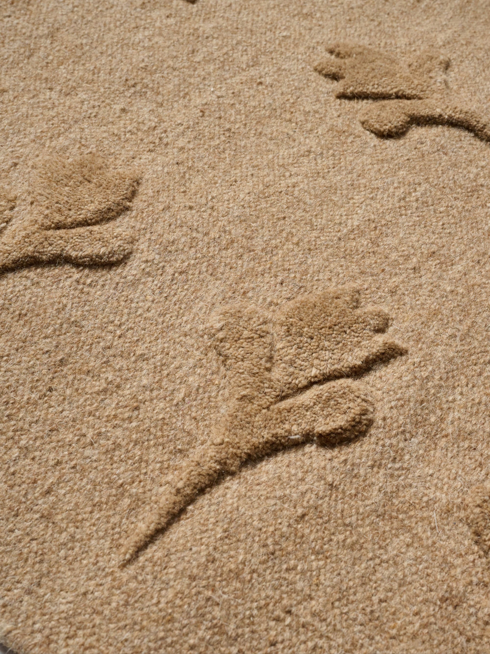 61898 Bd3b364471 Rug No 30 230x280 Detail Portrait