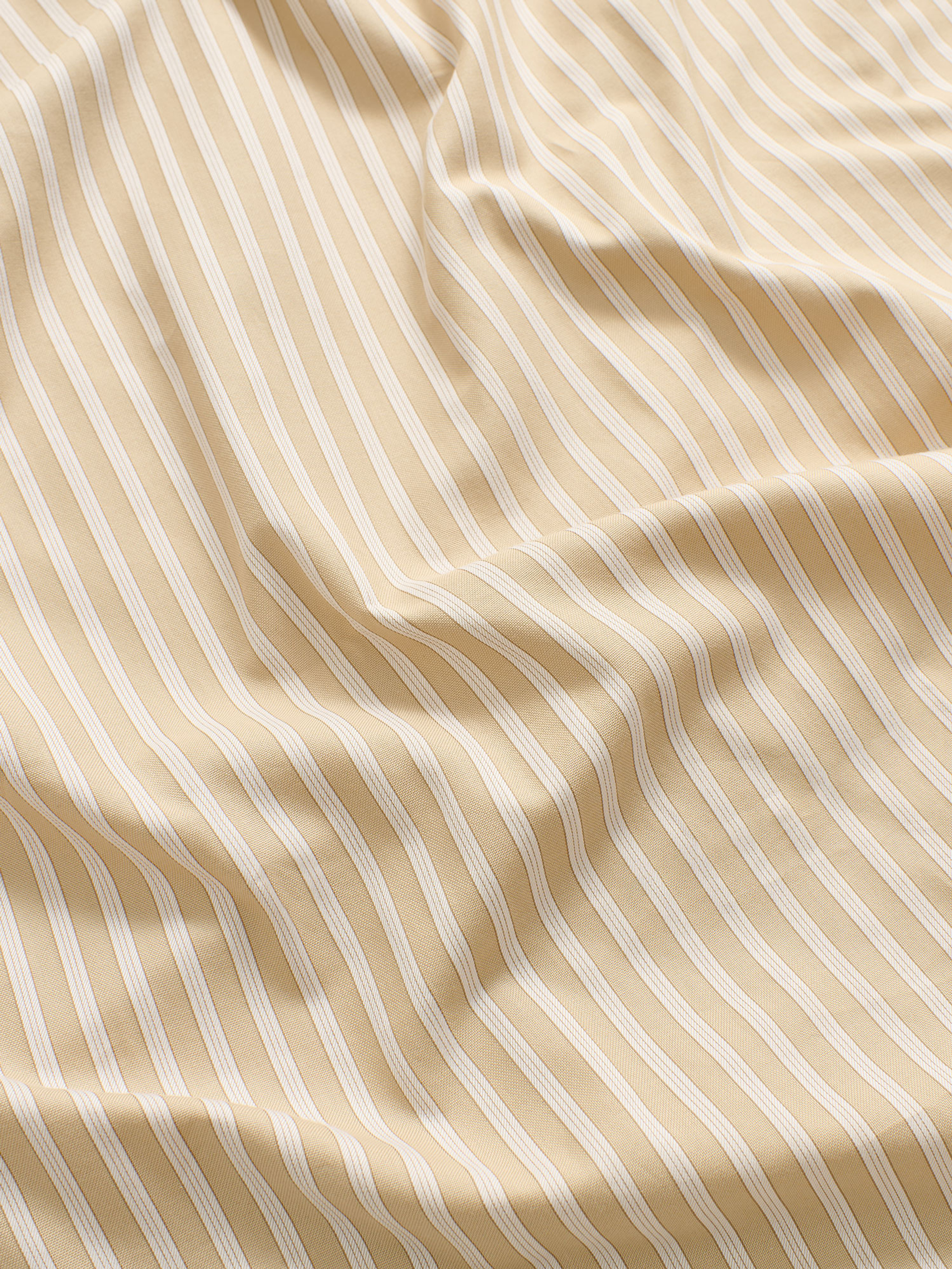 61904 4af4a44a4b 61230 C17c4da1a8 Magniberg 2026 Wall Street Oxford Pillow Case Stripe Medium Beige 710032 0259 3 Original Portrait