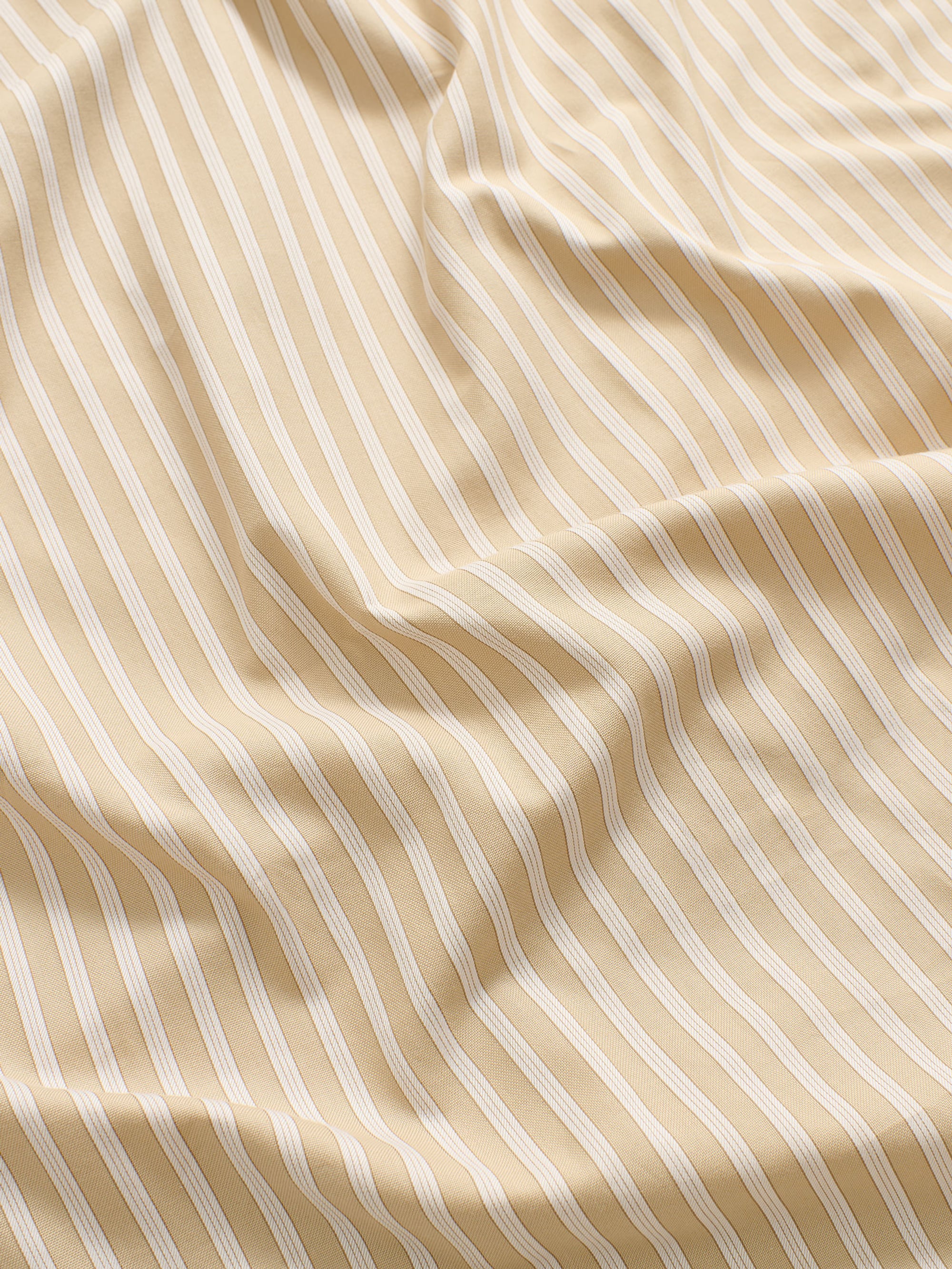 61904 4af4a44a4b 61230 C17c4da1a8 Magniberg 2026 Wall Street Oxford Pillow Case Stripe Medium Beige 710032 0259 3 Original139061 Portrait