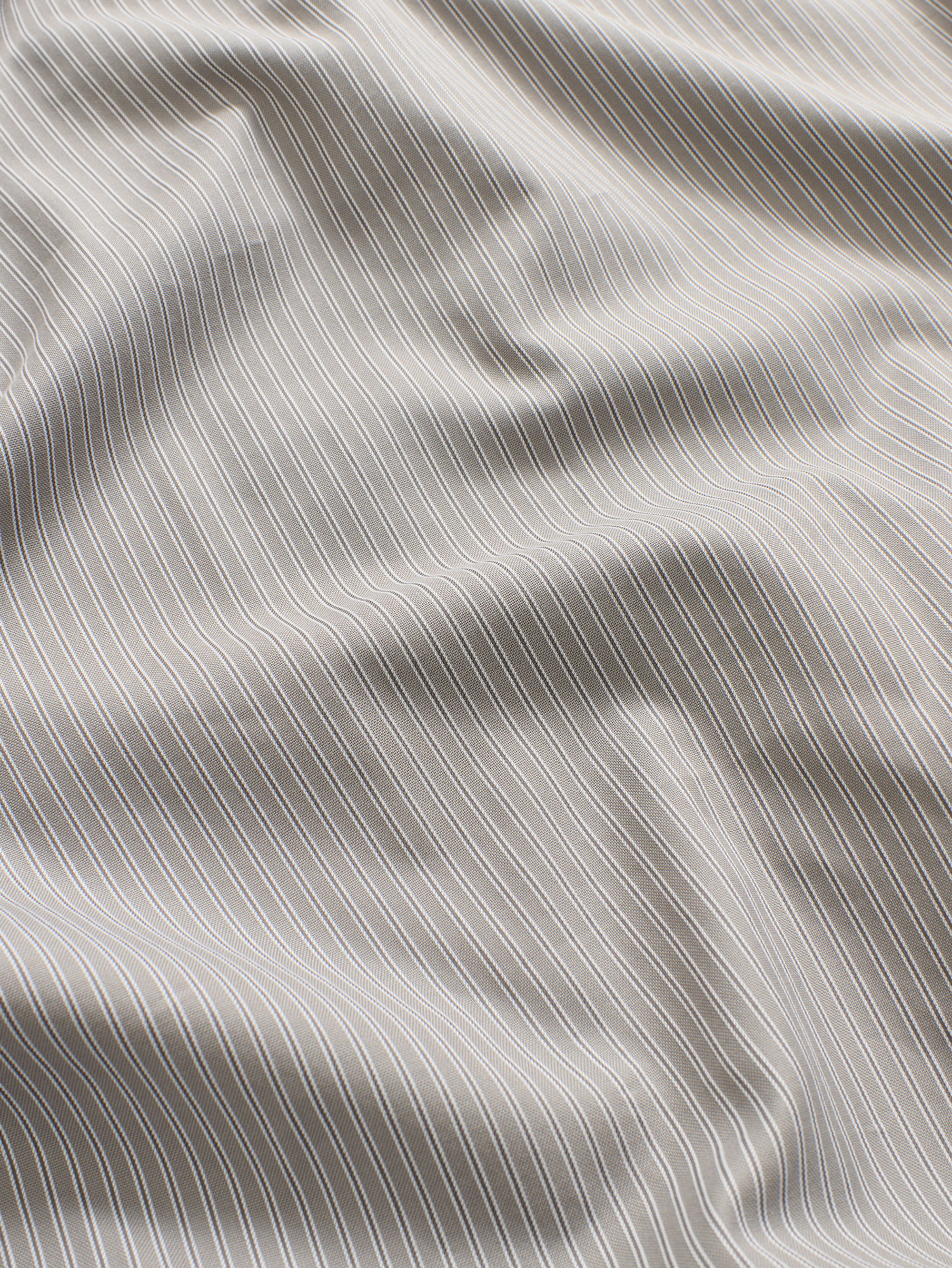 61904 634fc06d7b 61232 F67130dc17 Magniberg 2026 Wall Street Oxford Pillow Case Stripe Dark Grey 710032 0599 3 Original139030 Portrait
