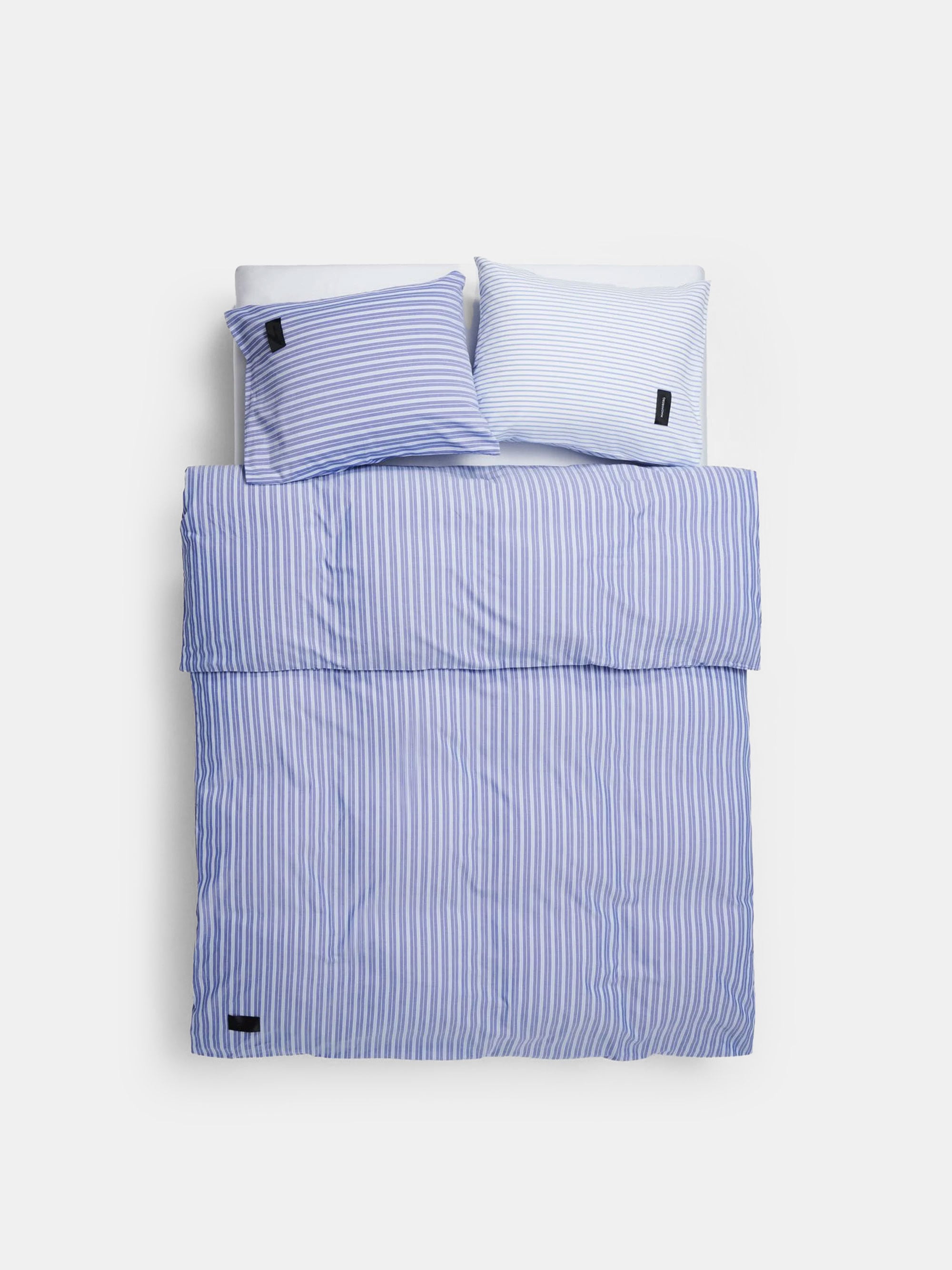 61910 730cf114ae 34575 12c17d980e 34575 B03c69c86e Magniberg Wallstreet Oxford Stripe Medium Blue 037 Lowres 91677a18 C27c 455f 9a53 53c4edda00b1 1400xprogressive54758 Zoom Original139077 Portrait