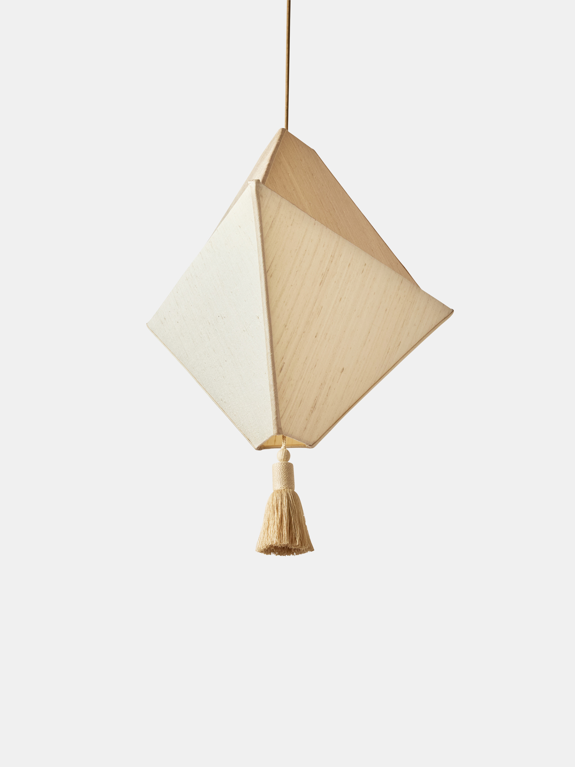 61922 C740573a79 Lantern Pyramid Pendant Small Side Portrait