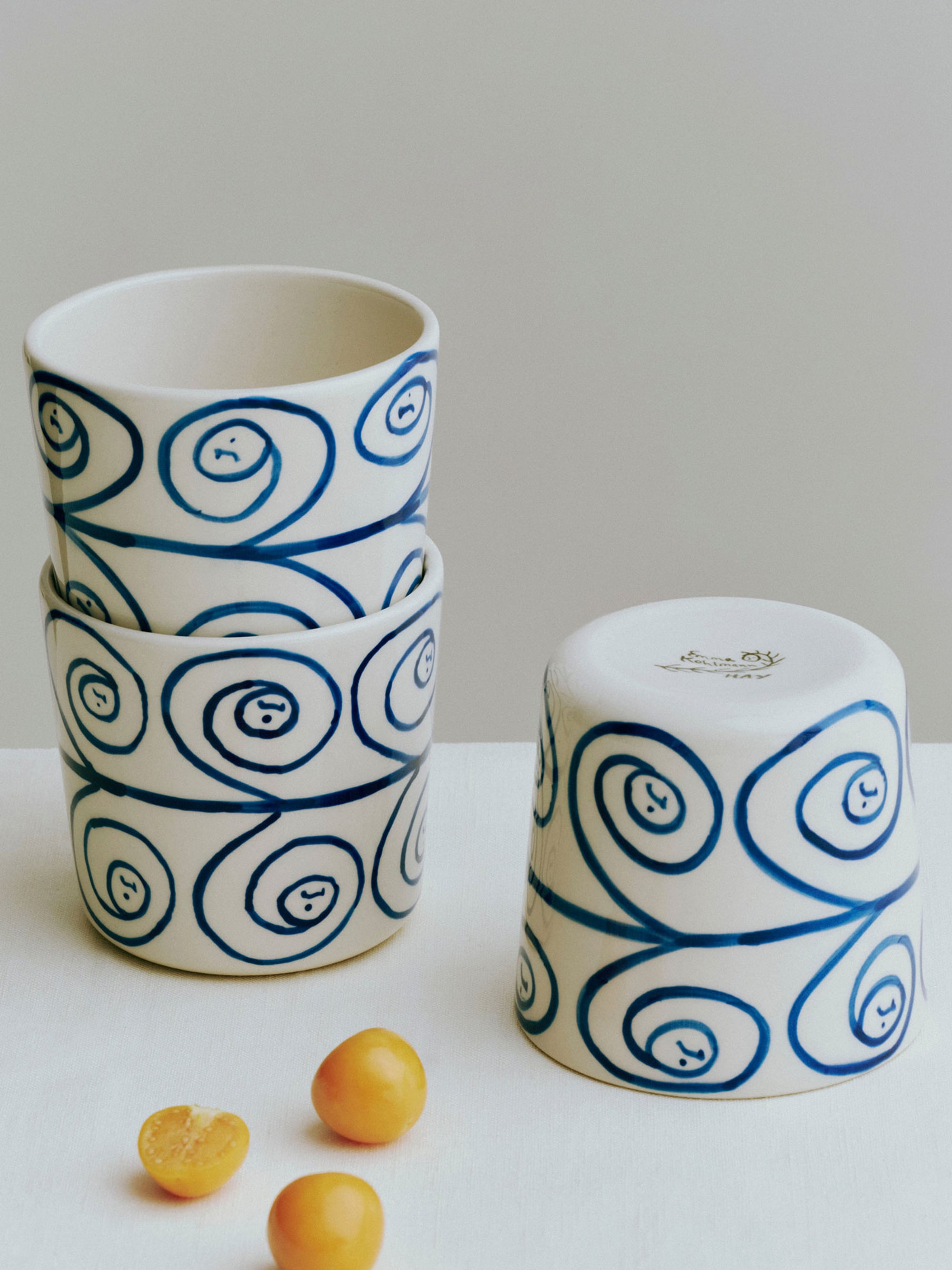 61985 B3952a963a La Pittura Cup Spiralise Portrait