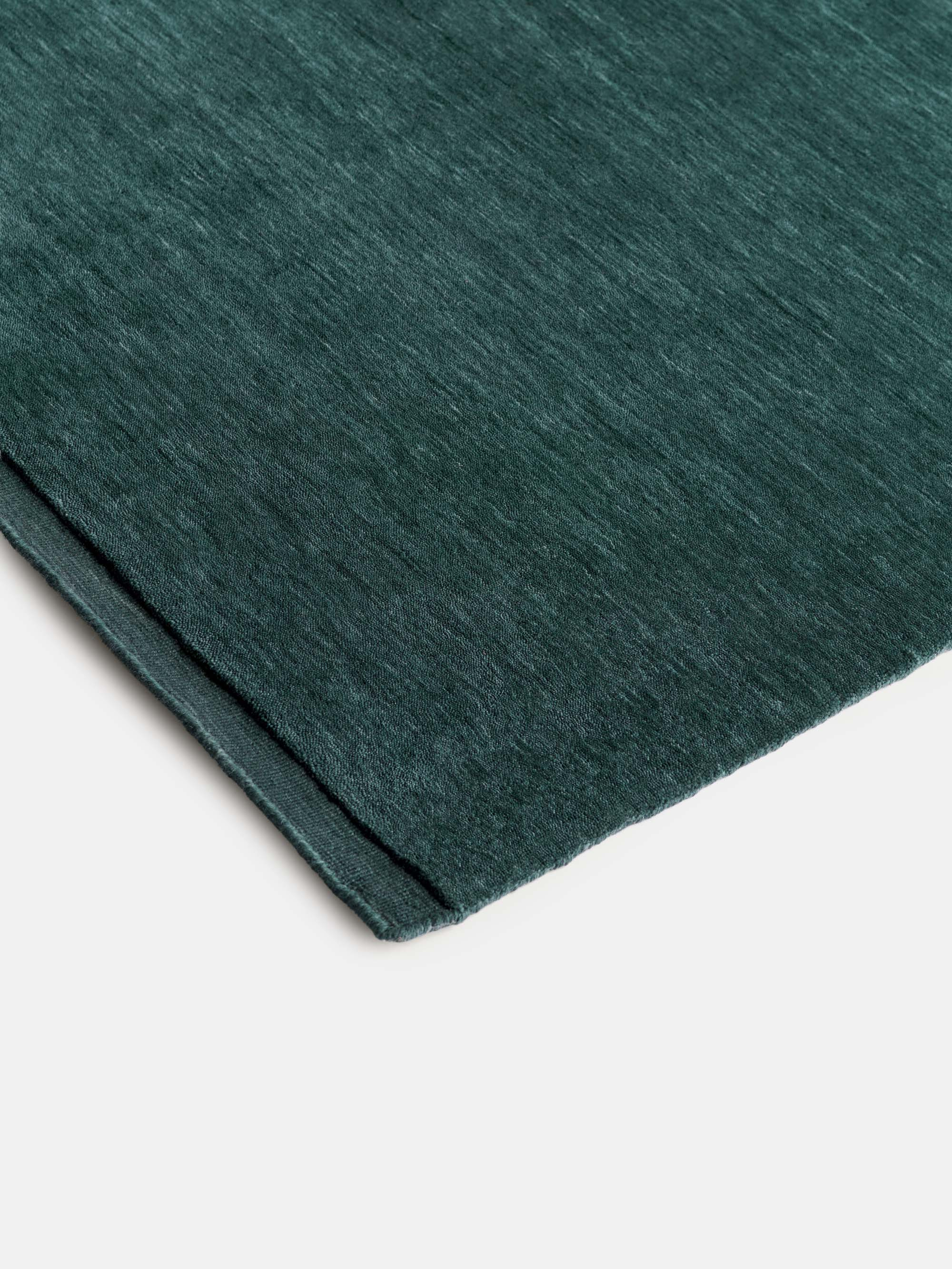62048 Bb7ffd1a3e Canvas Teal Detail 3 Portrait