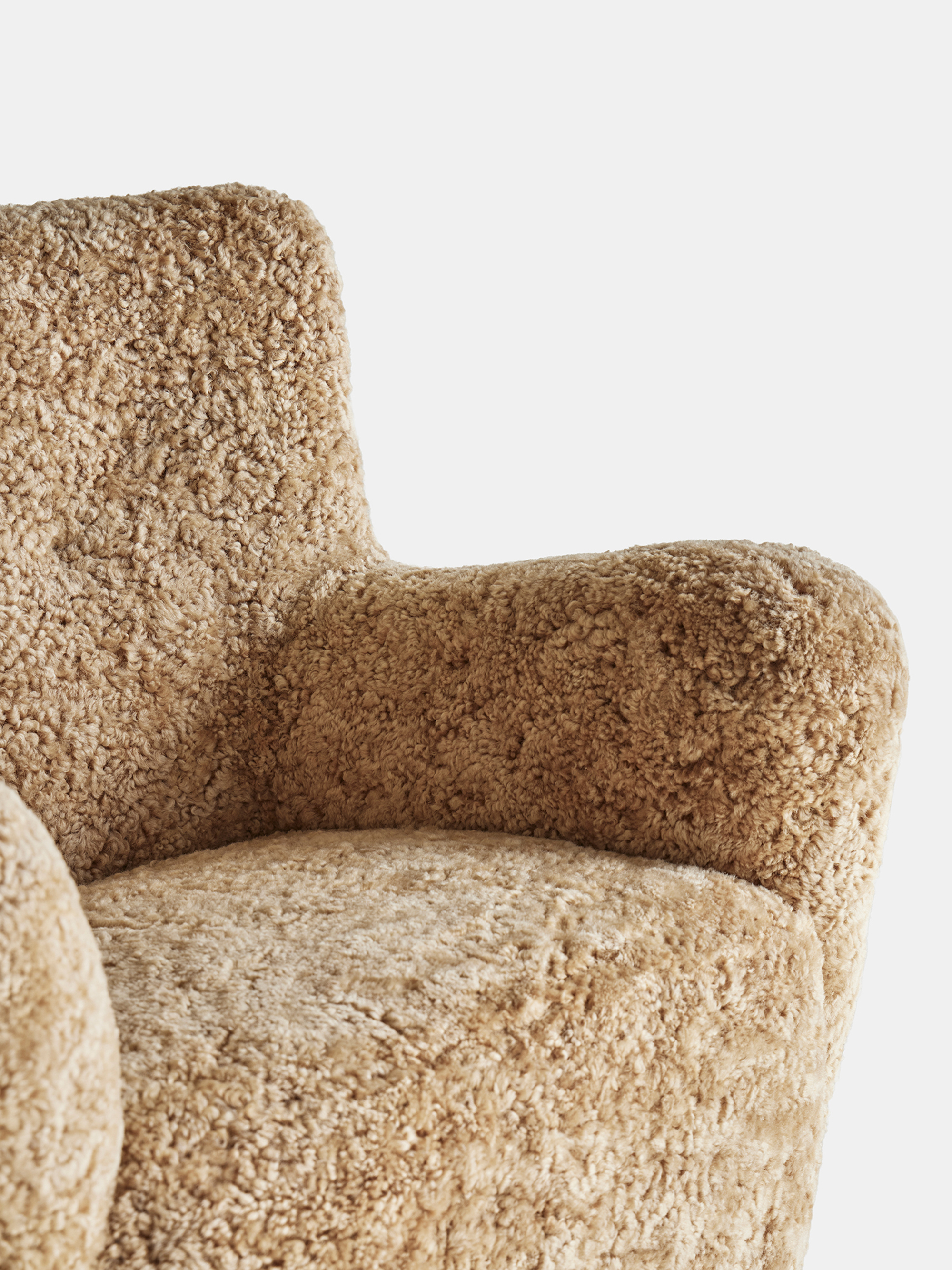 62064 294ba2c370 54 Chair Walnut Sheepskin Maple 5 Portrait