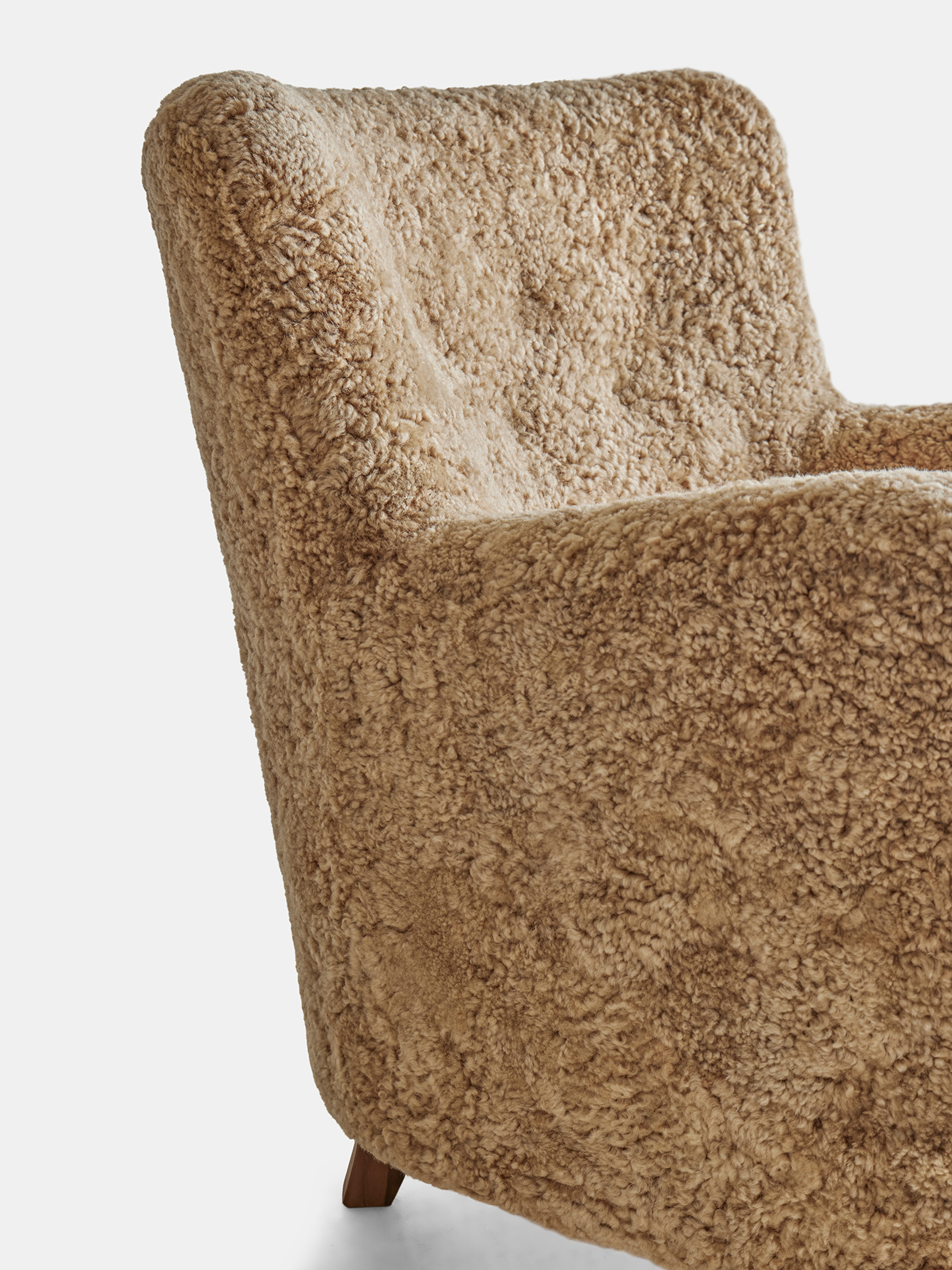 62064 Fb3a1786a5 54 Chair Walnut Sheepskin Maple 7 Portrait