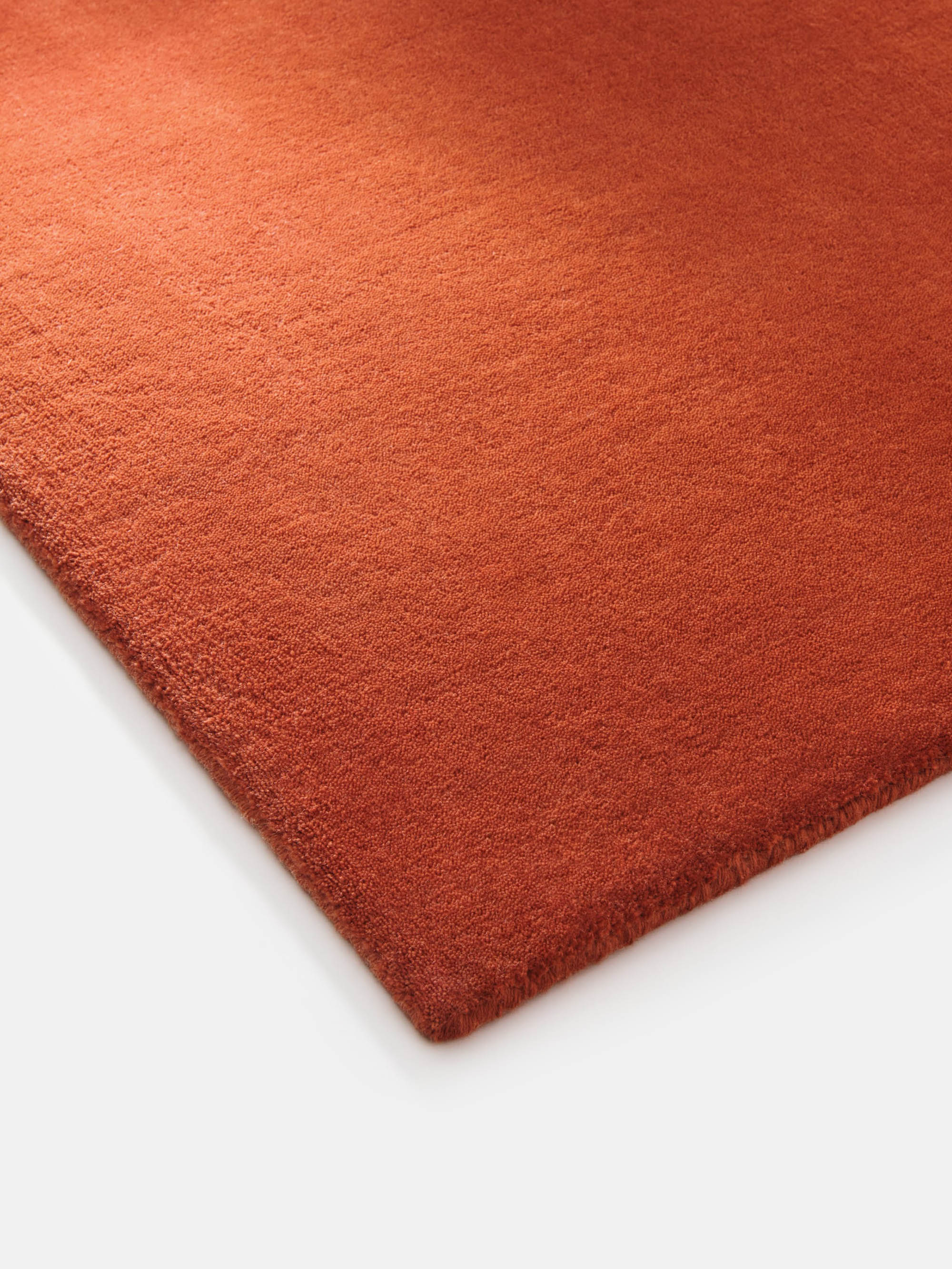 62075 1465d462bb Nordic Knots Grand Sienna Red Detail Portrait