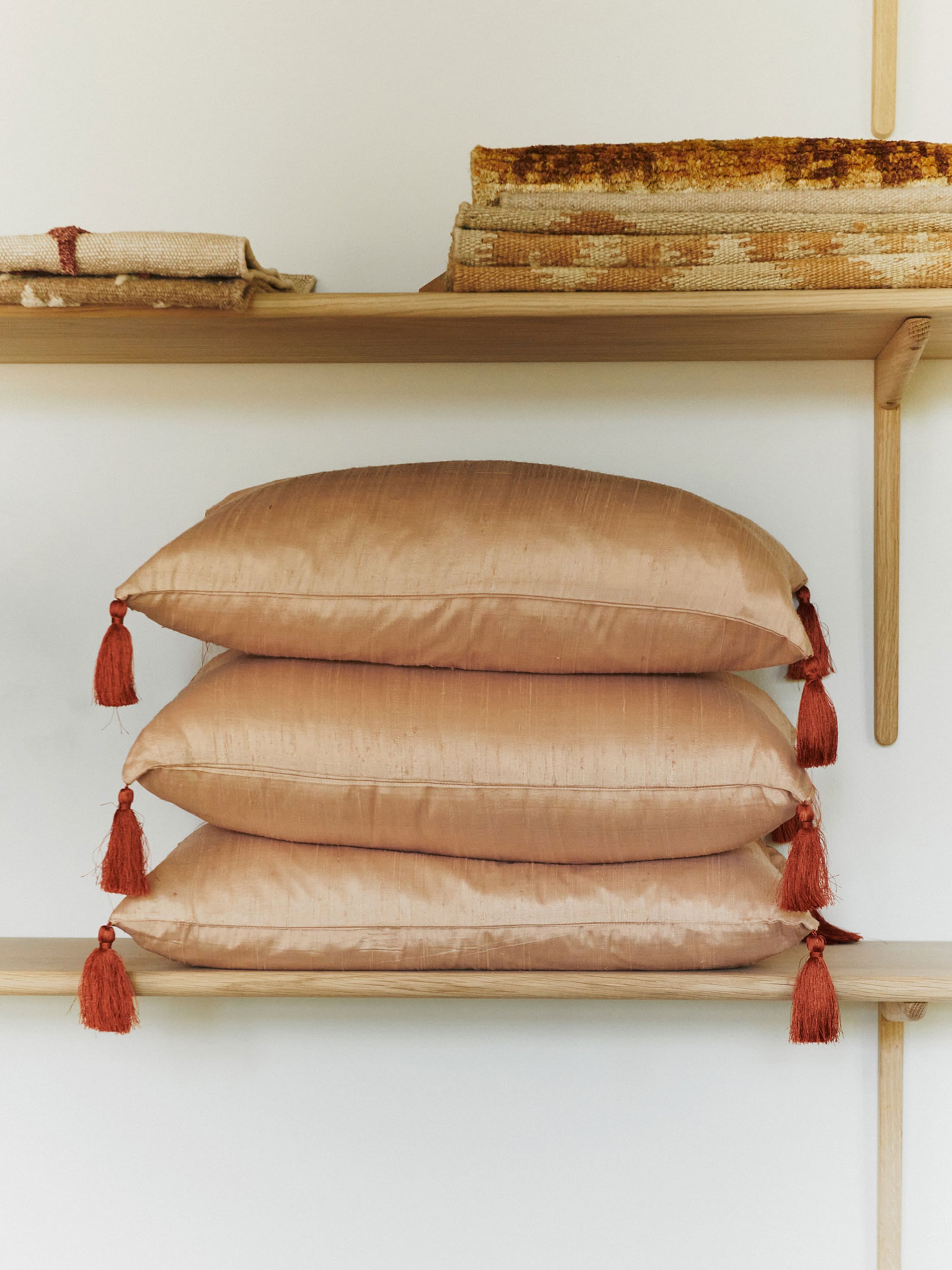 62143 83baadc49c Cushion3 Portrait