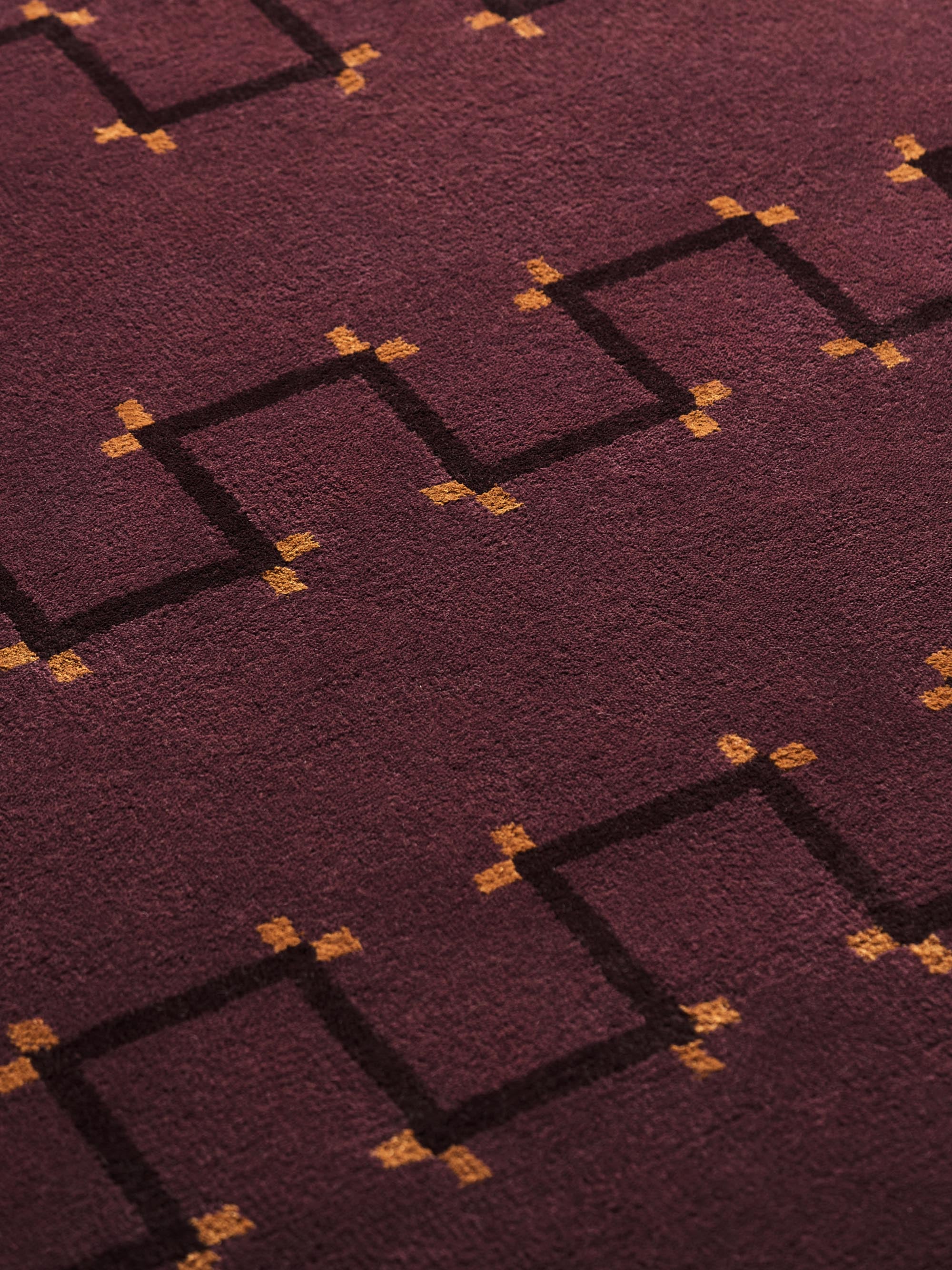 62253 5e1d8eb324 Matches Plum Nordic Knots Detail Portrait