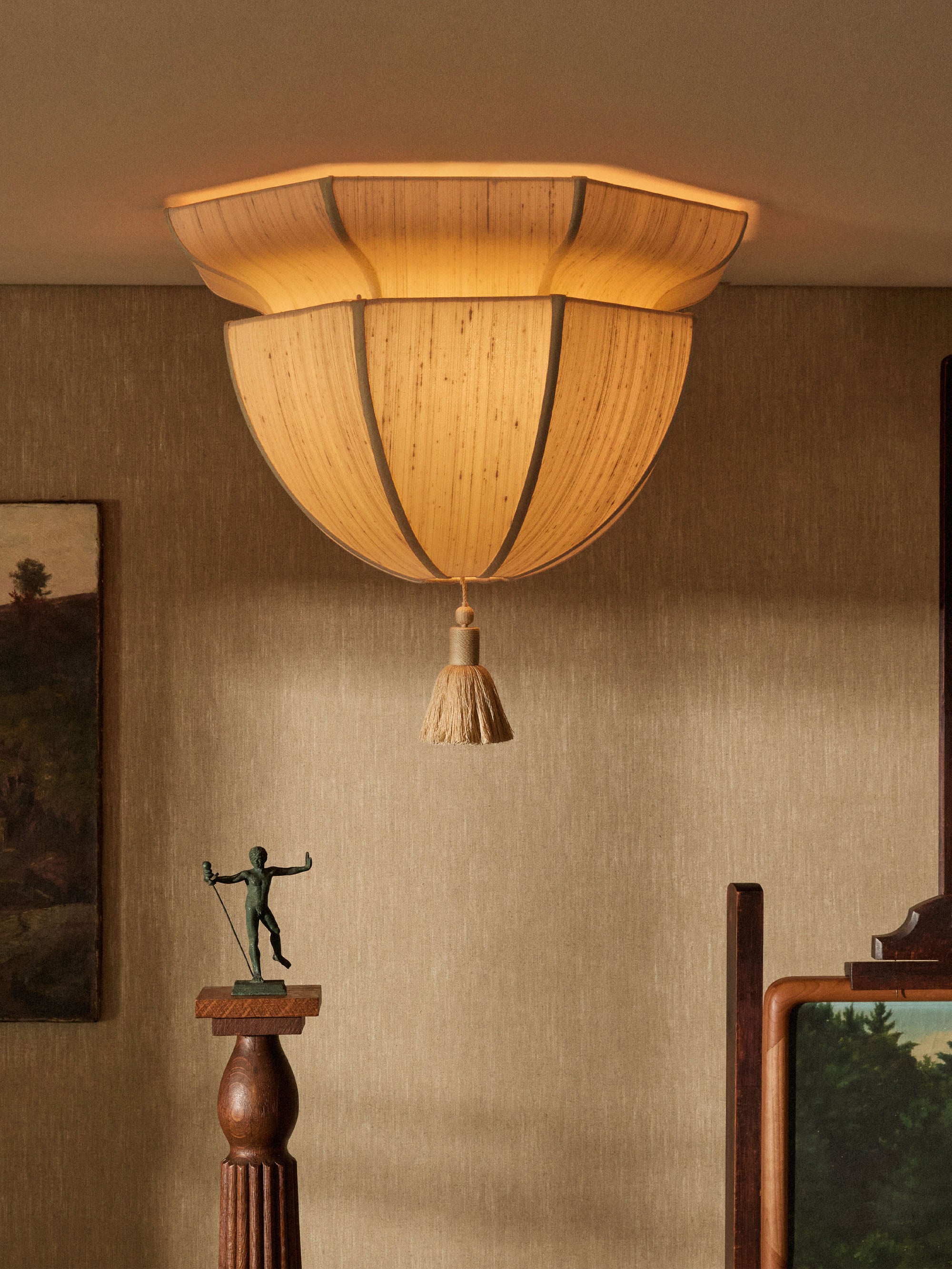 62422 Cc1dcfe28a Workstead Lantern Demi Small In Situ Portrait
