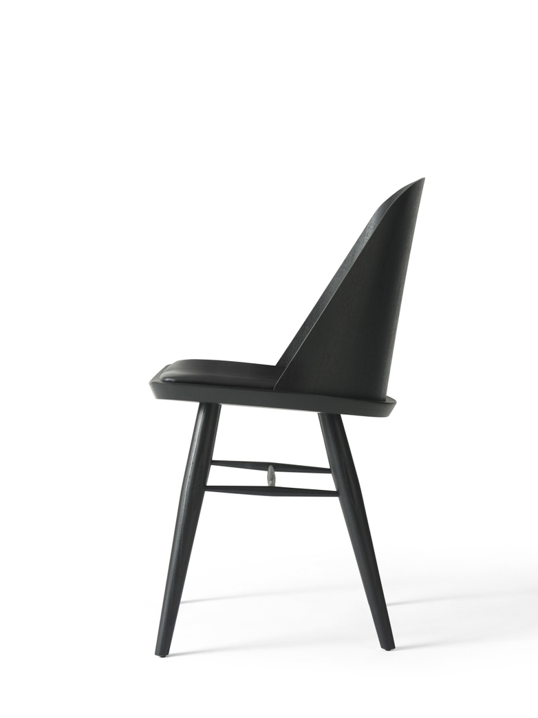 Synnes Chair Black Ash / Silk