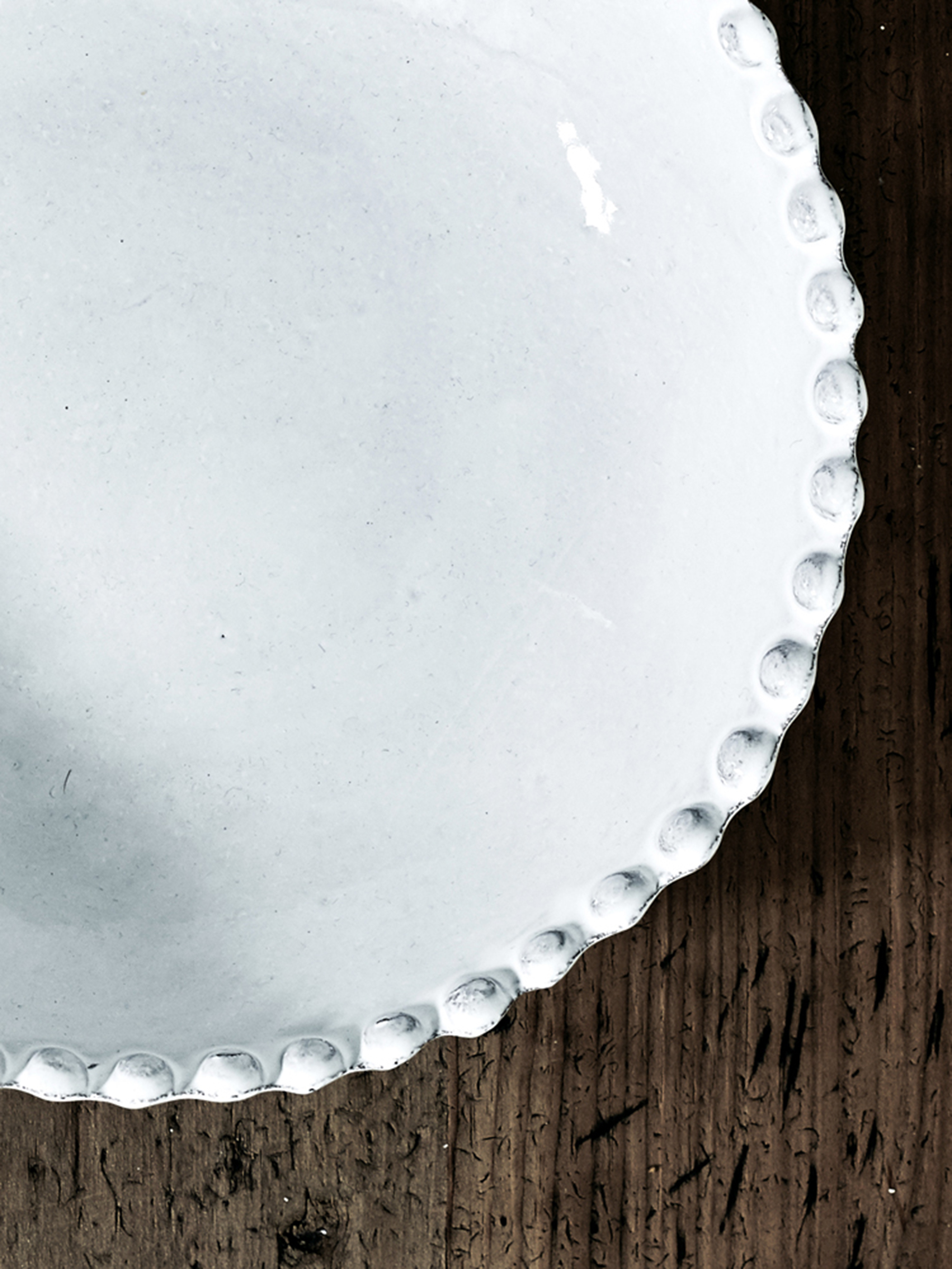Astier de Villatte — Adelaide Plate Medium — Serving dish & bowls