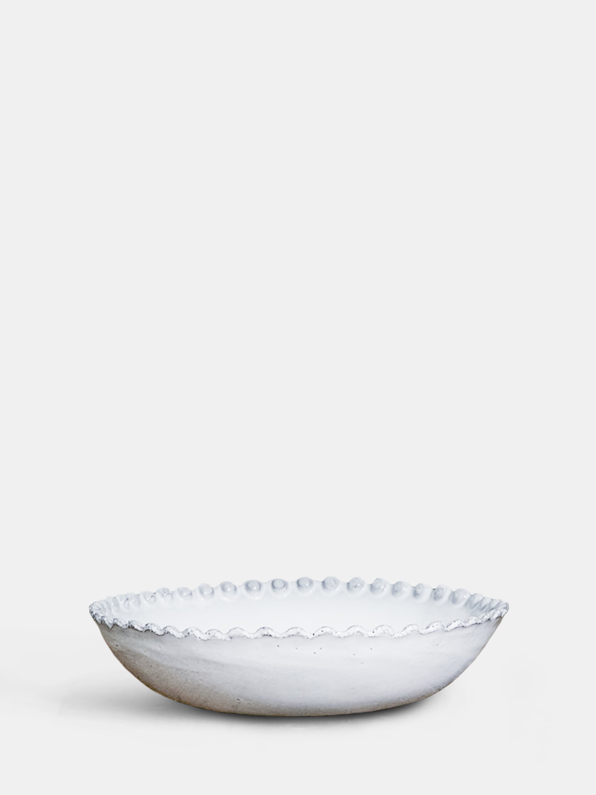 Astier de Villatte — Adelaide Plate Medium — Serving dish & bowls