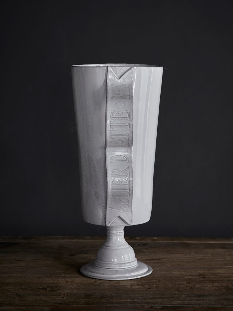 Grand Vase
