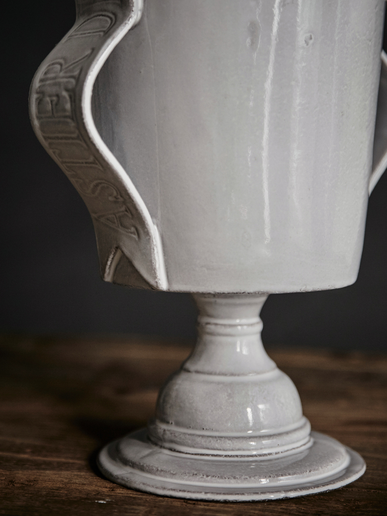 Grand Vase
