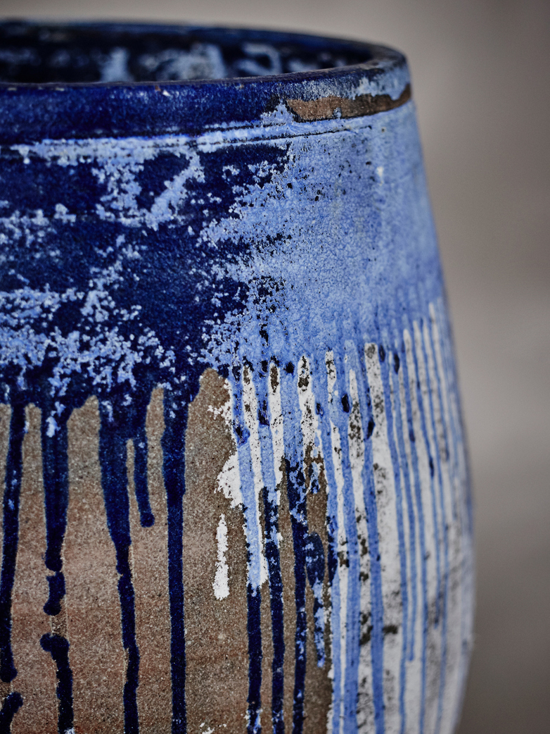 Blue Color Drip Urn