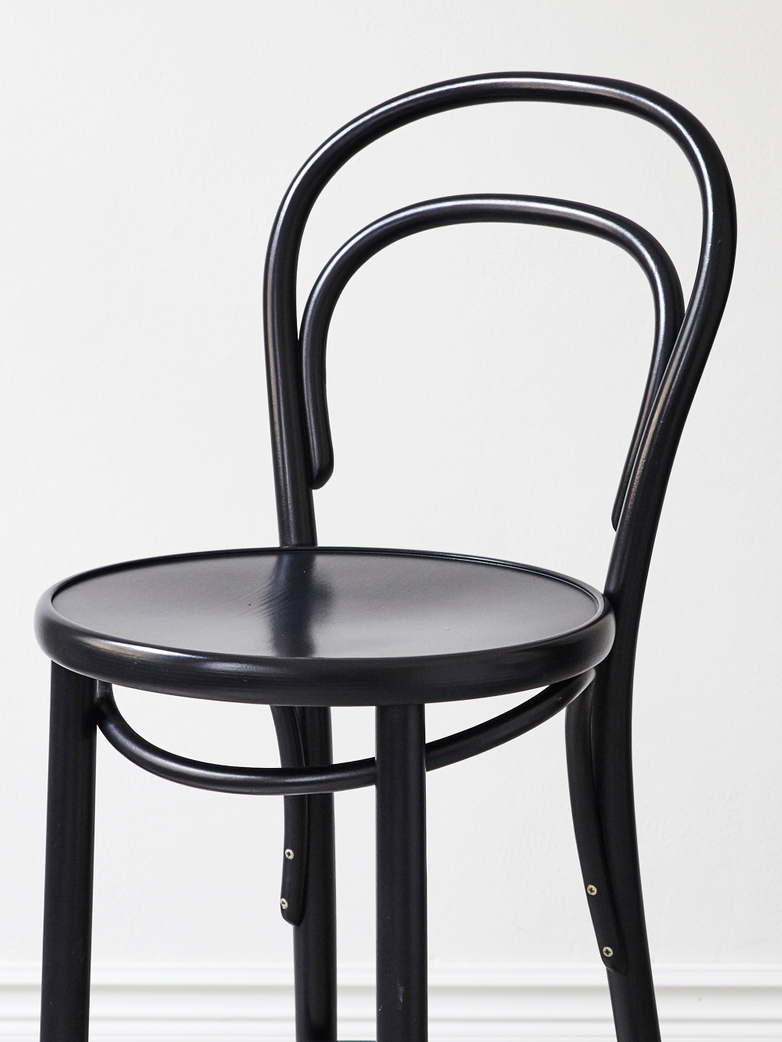 Barstool No 14 – Black – Wood – 61 cm