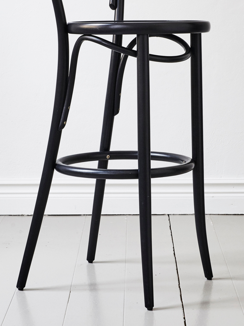 Barstool No 14 – Black – Wood – 76 cm