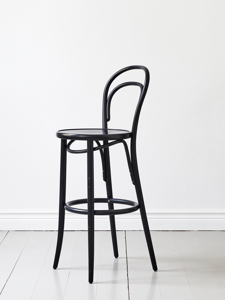 Barstool No 14 – Black – Wood – 61 cm