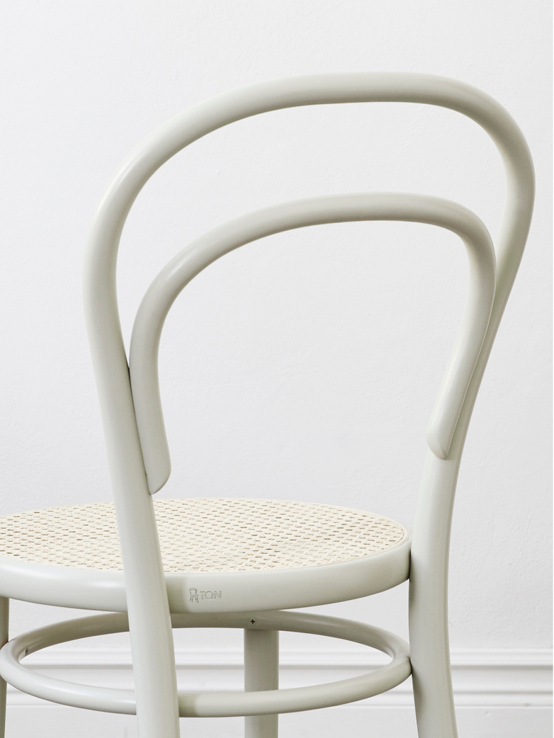 Dejavu Chair No 378 – Pale Green - Wood